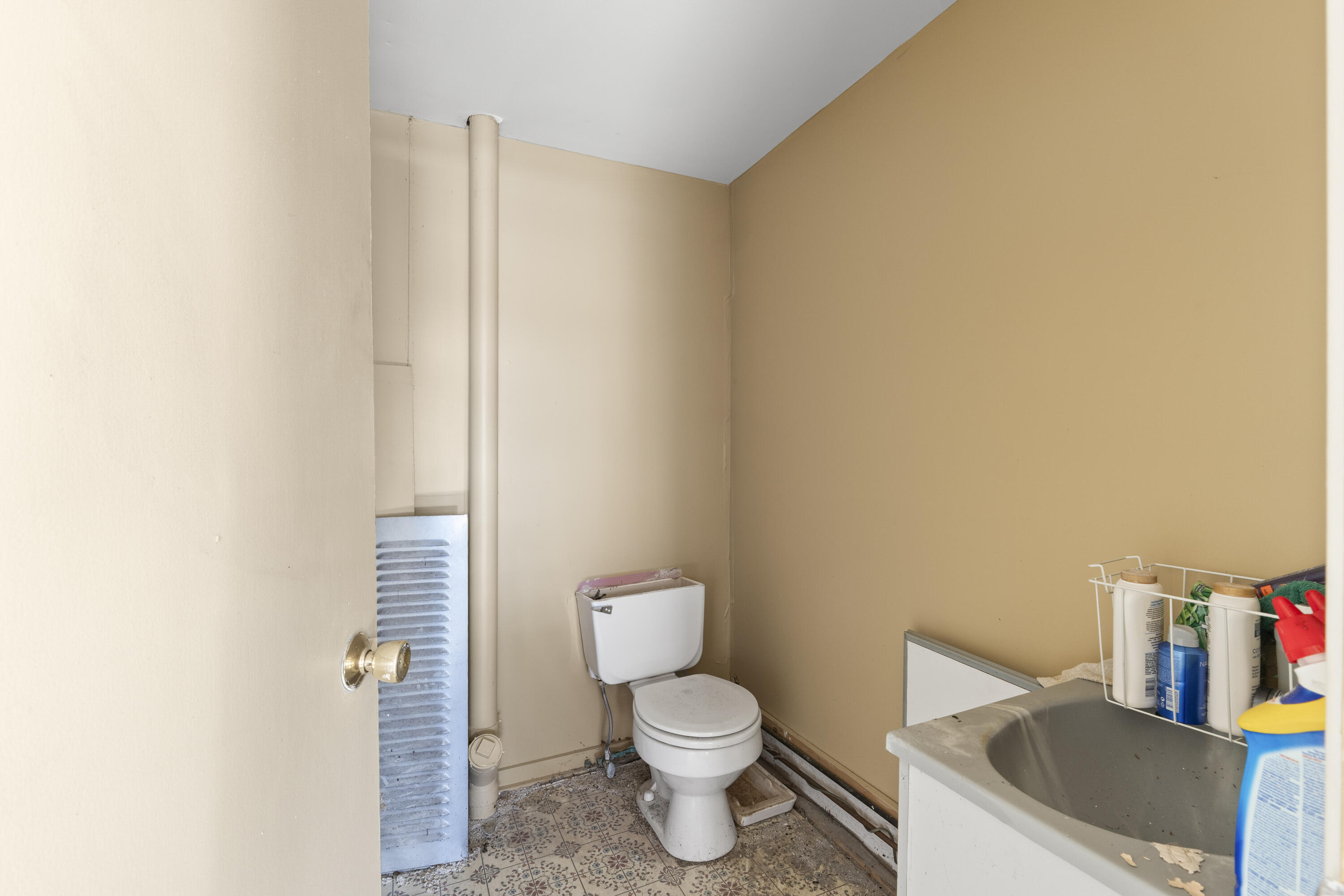 258 Jefferson Street, Waldoboro, ME, 04572