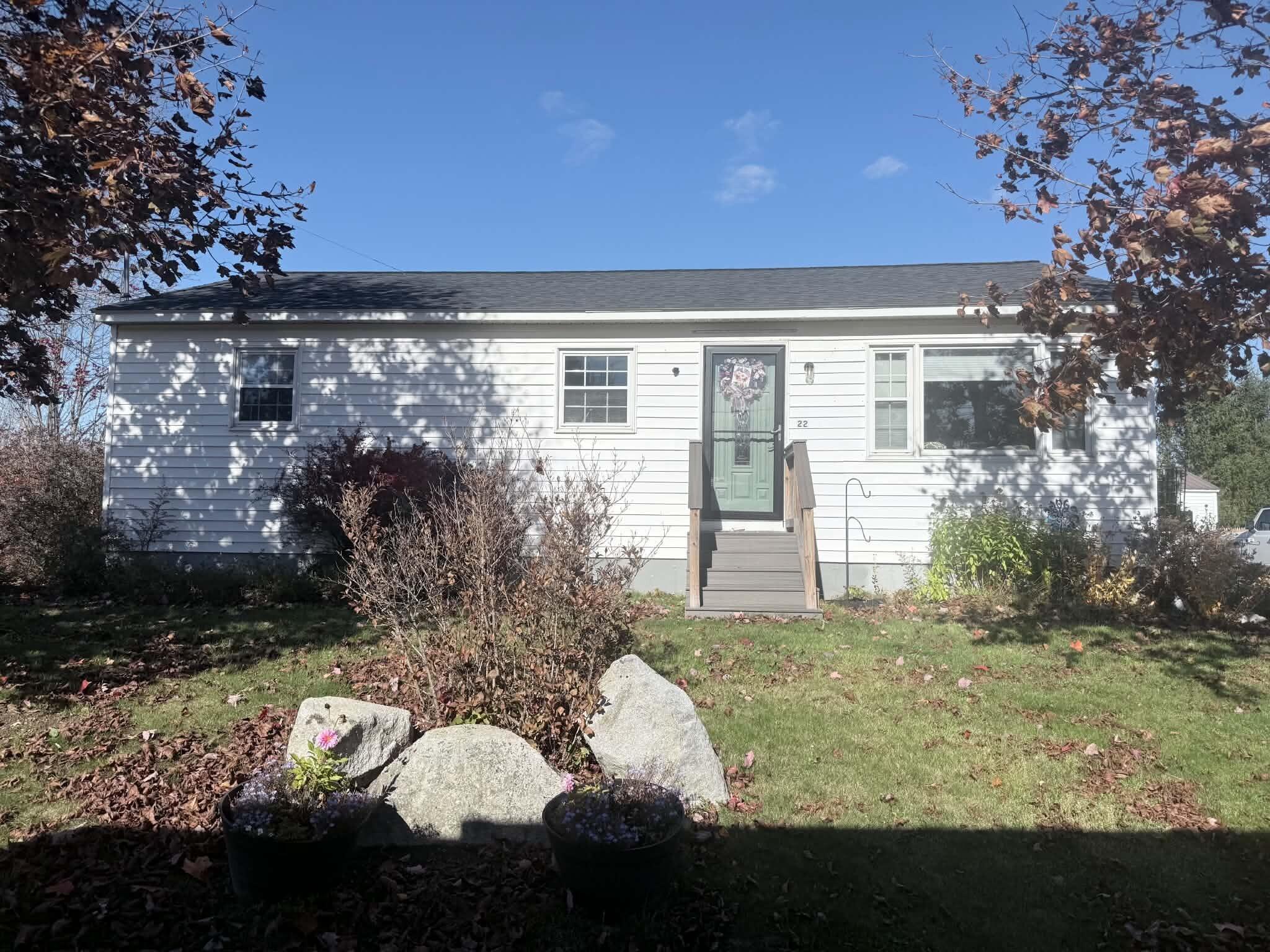 Photo of 22 Somerset Avenue Fairfield ME 04937