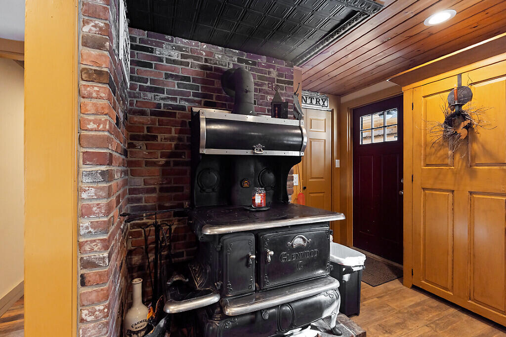 13 Cooper Road, Chesterville, ME, 04938