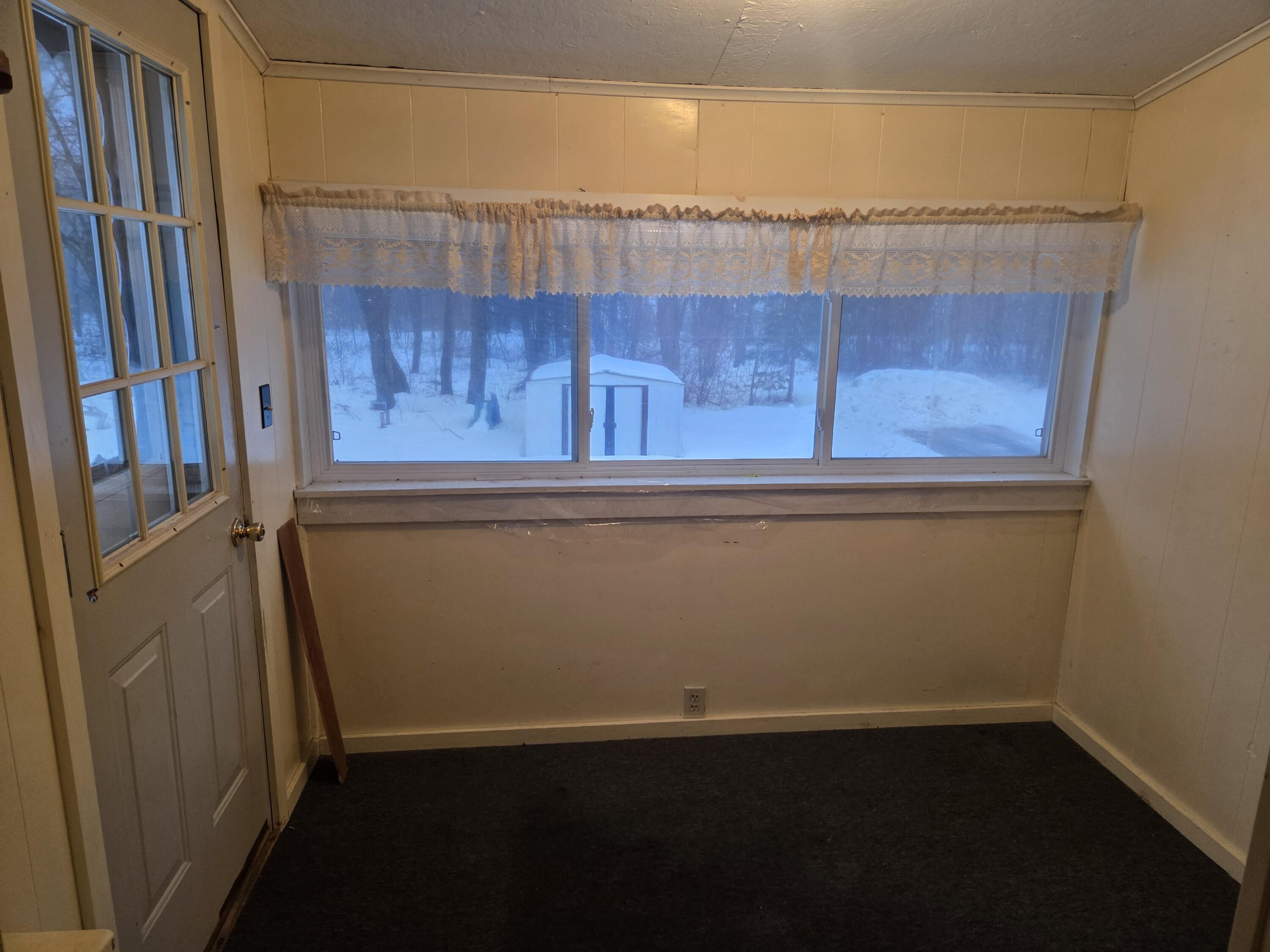 90 Bates Street, Millinocket, ME, 04462