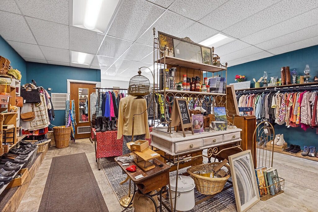 413 Wilton Road, Farmington, ME, 04938