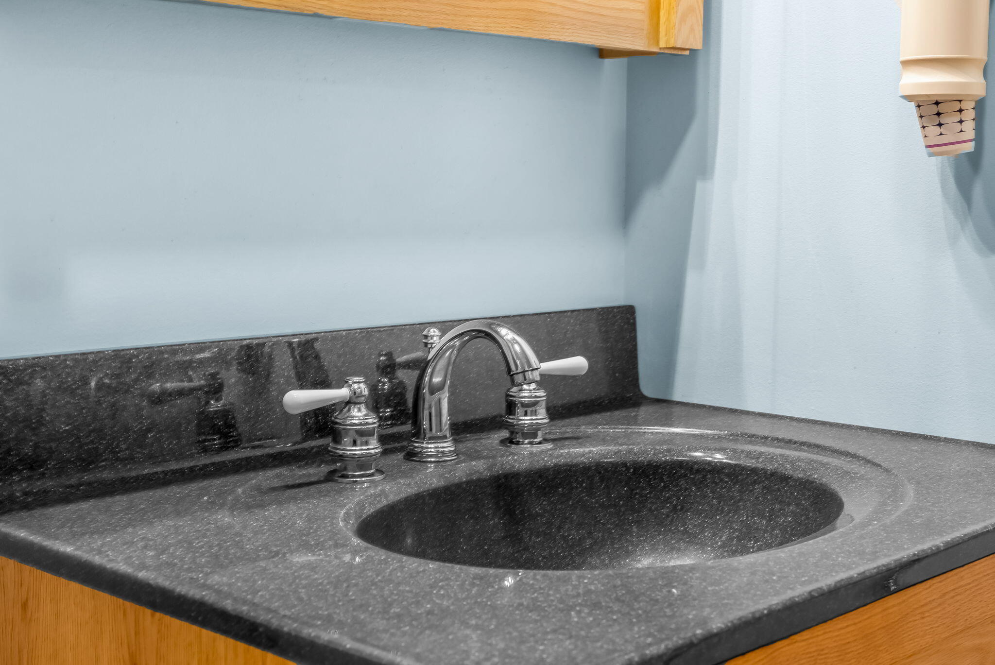 43 Baribeau Drive, Brunswick, ME 04011 23-web-or-mls-43-baribeau-dr