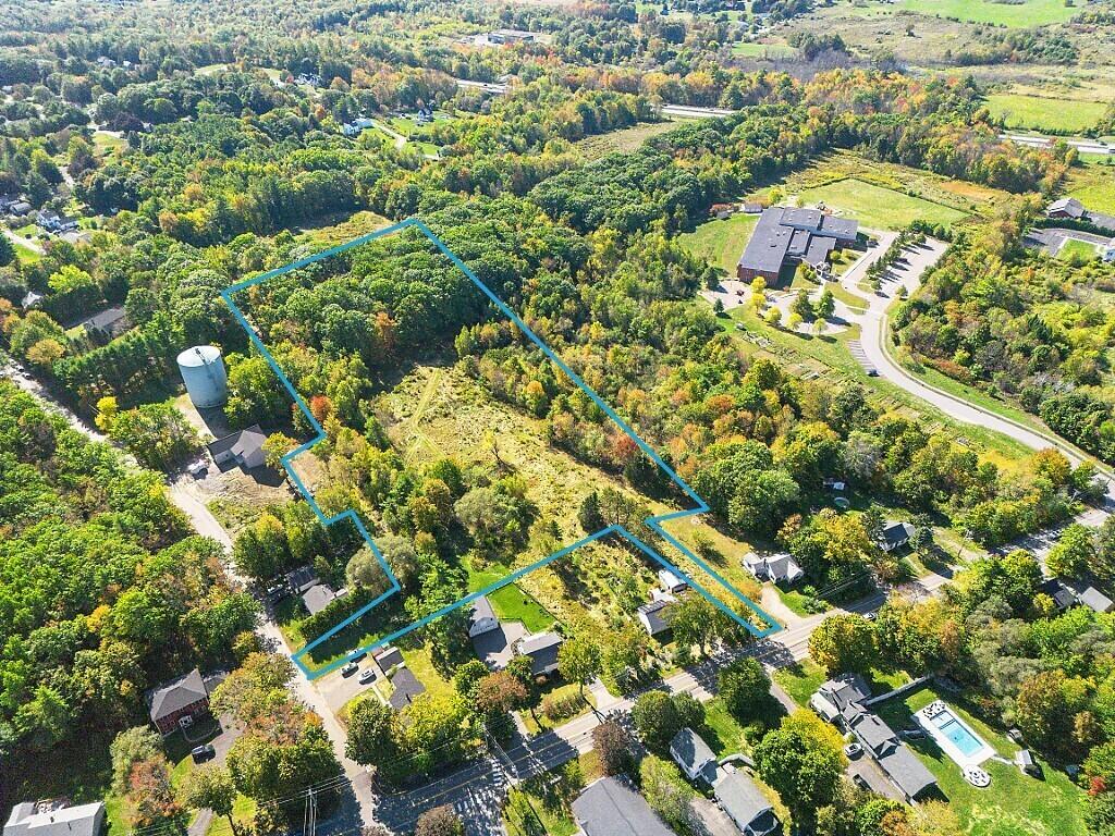 Photo of 0 Winthrop Street Map 6, Lot 15 Hallowell ME 04347