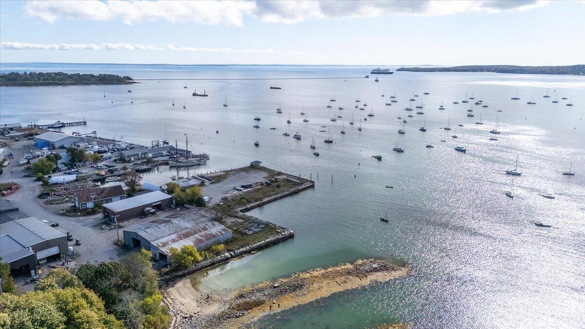 779 Main Street, Rockland, ME, 04841