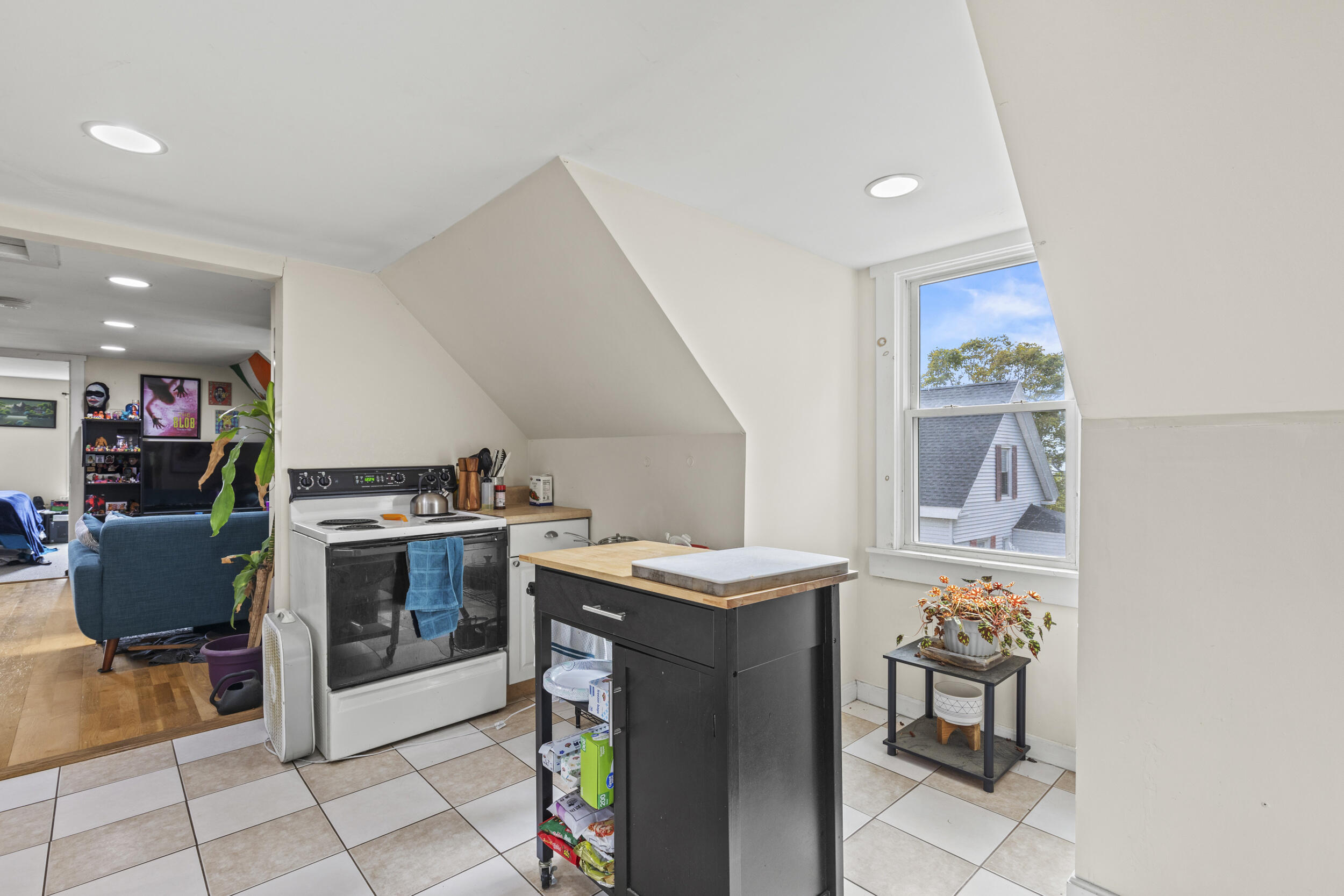 26 Presumpscot Street, Portland, ME, 04103