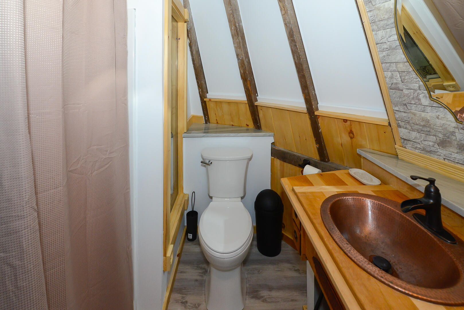 679 Roosevelt Trail, Naples, ME, 04055