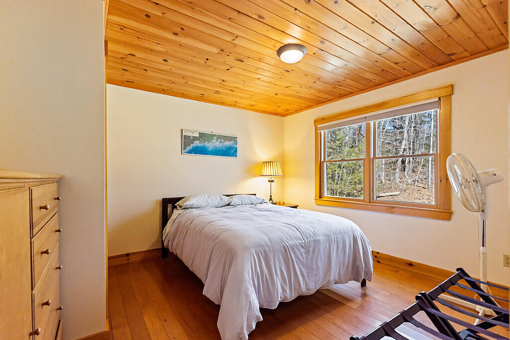 72 Jones Road, Vassalboro, ME, 04989