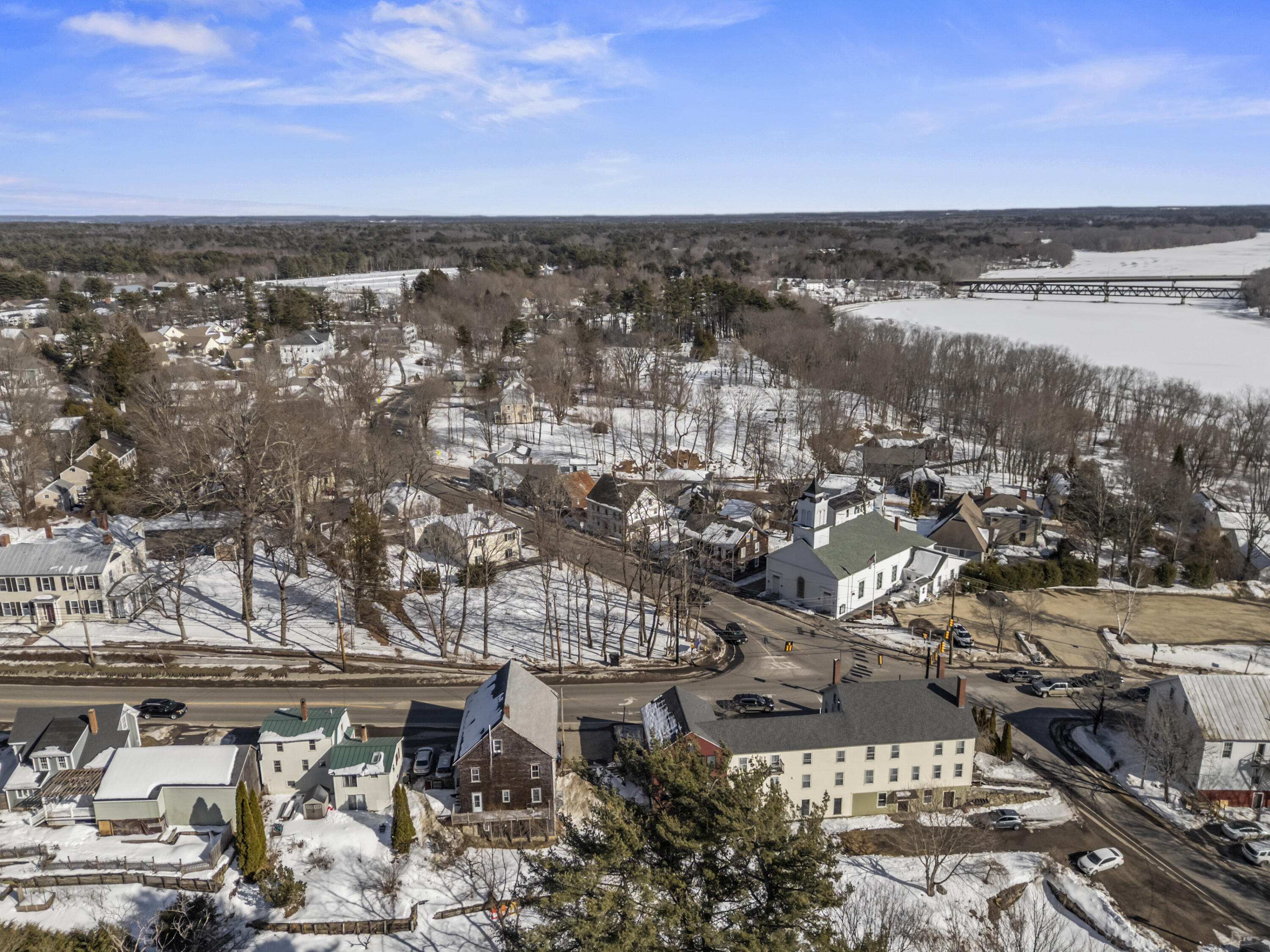 38 Main Street, Topsham, ME, 04086