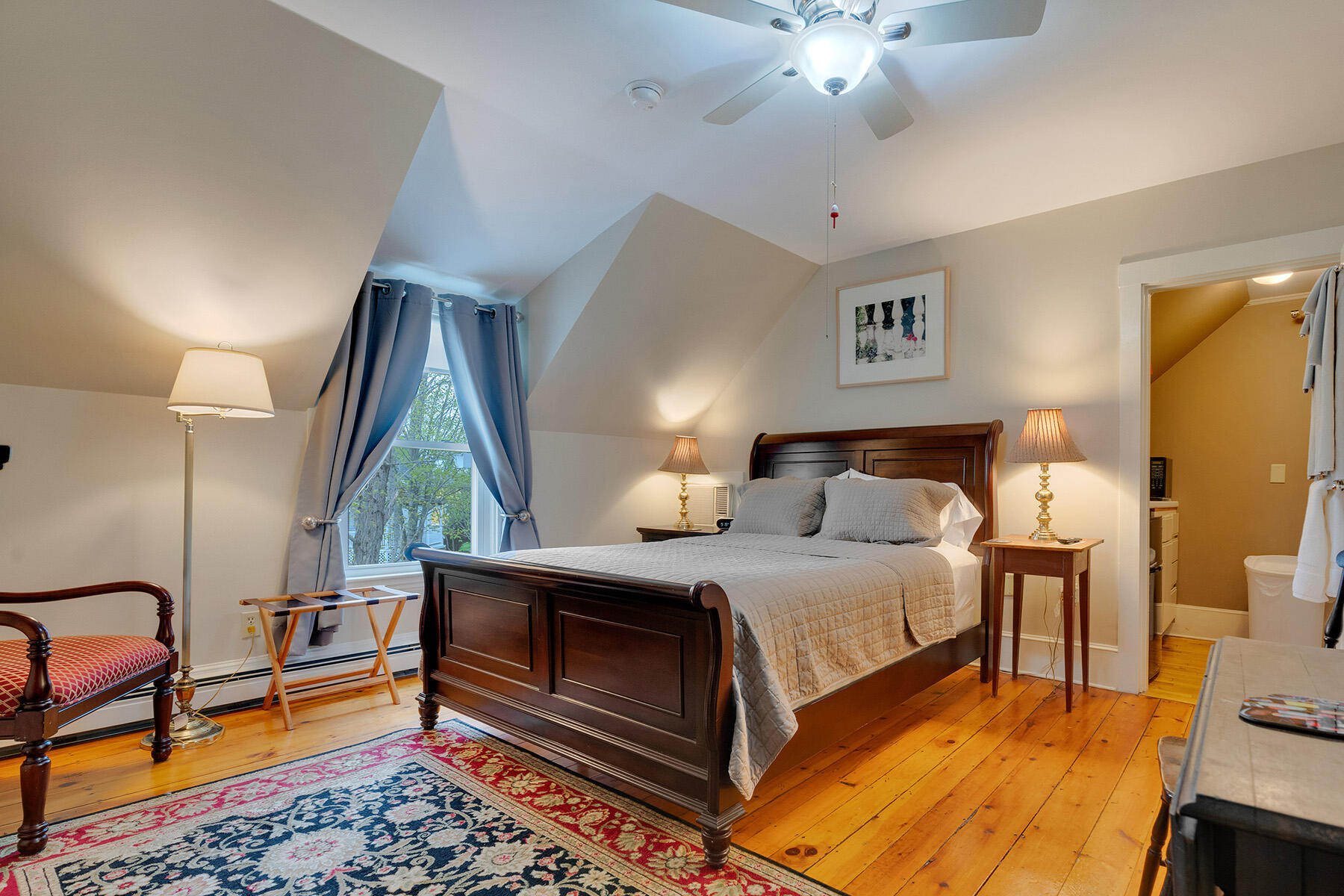 11 Holbrook Street, Freeport, ME, 04032