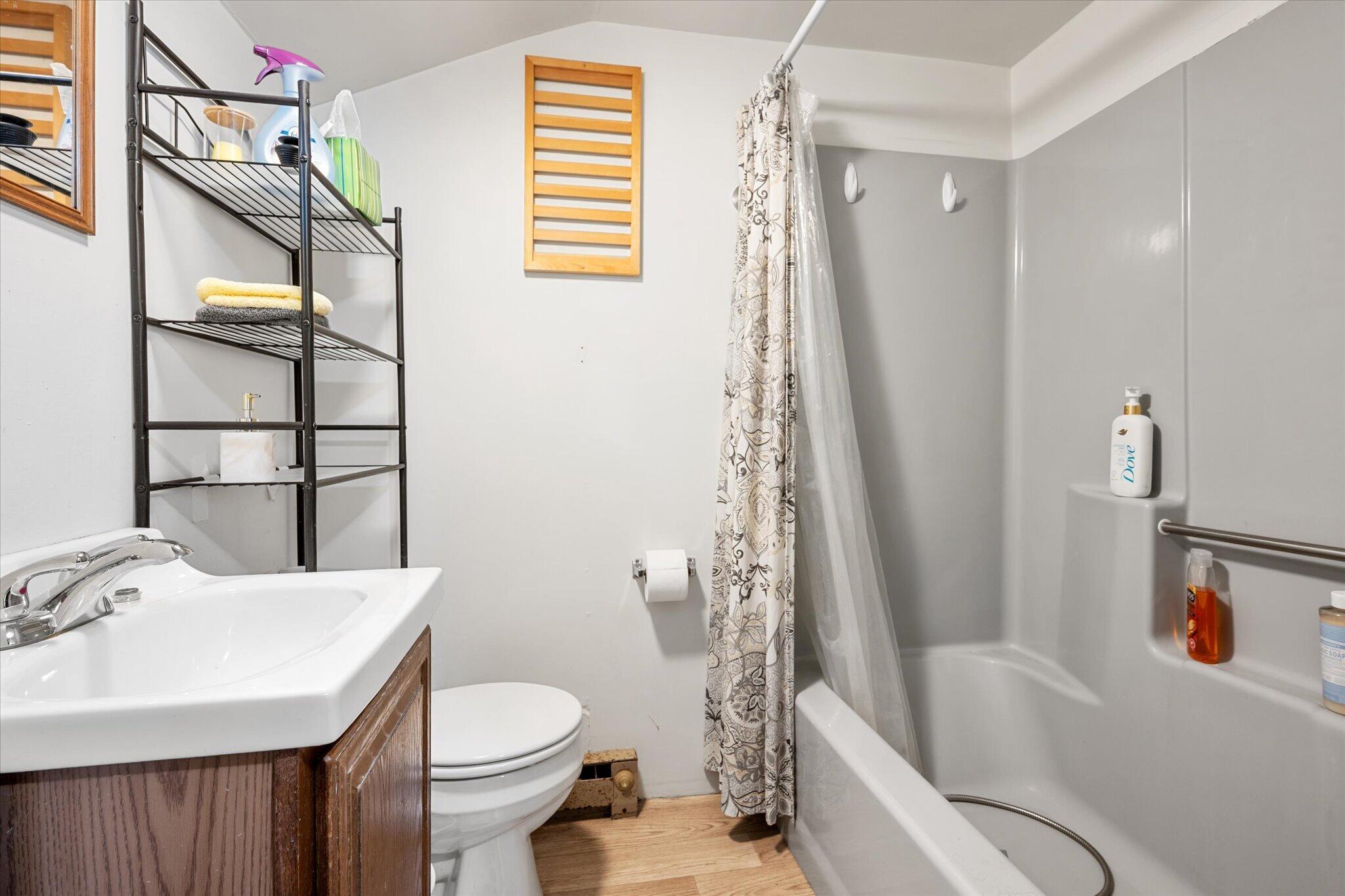 62 Bowden Point Road, Prospect, ME, 04981