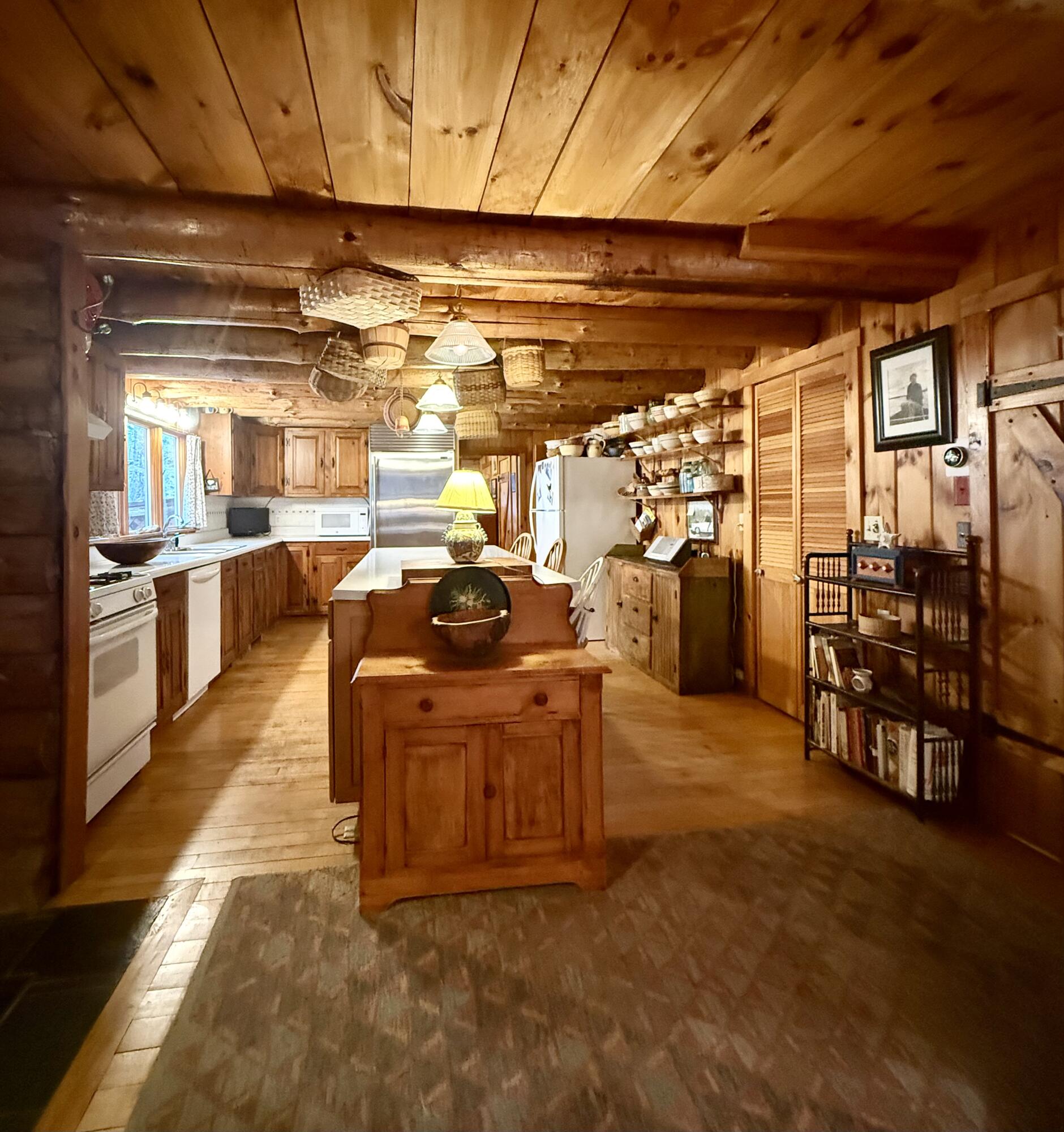 8 Cove Road, Grand Lake Stream Plt, ME, 04668