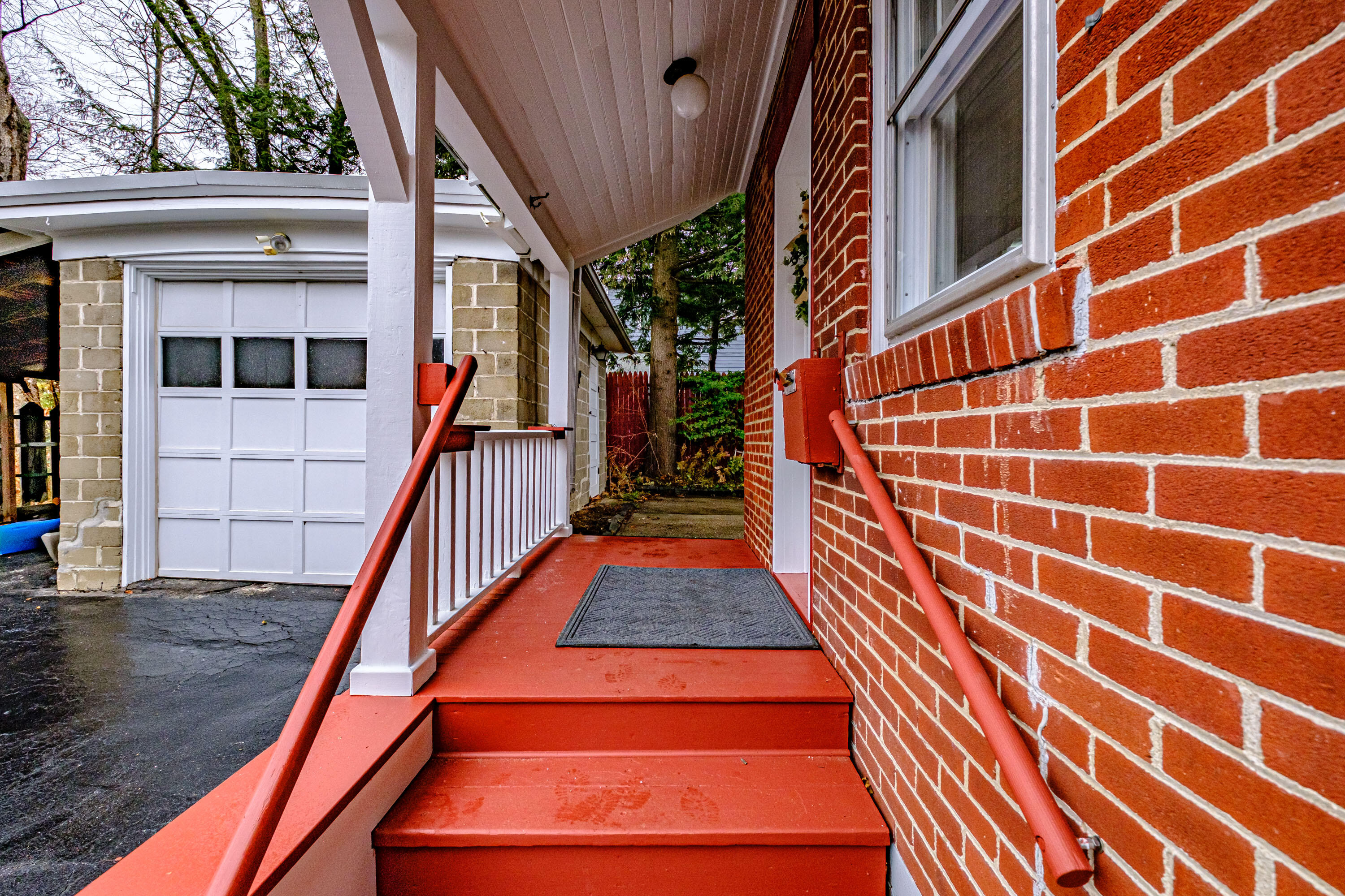 424 Pine Street, Rumford, ME, 04276-2121