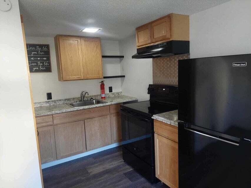 6 Mitchell Lane, Gouldsboro, ME, 04607