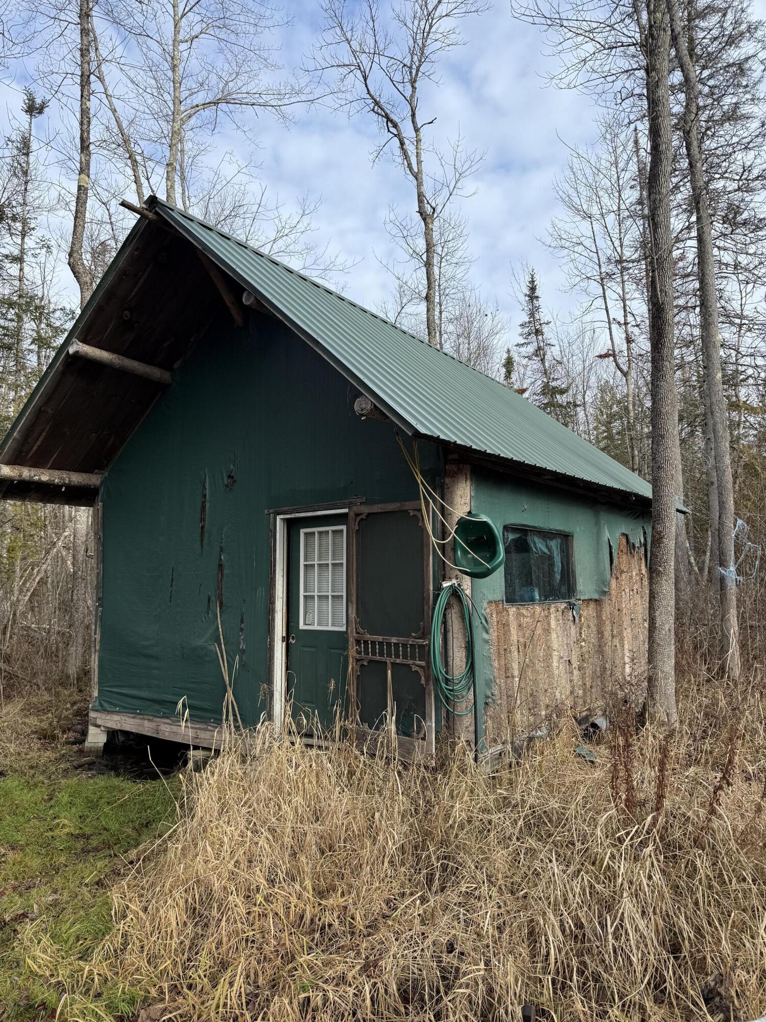 43 Whitten Road, Clinton, ME, 04927