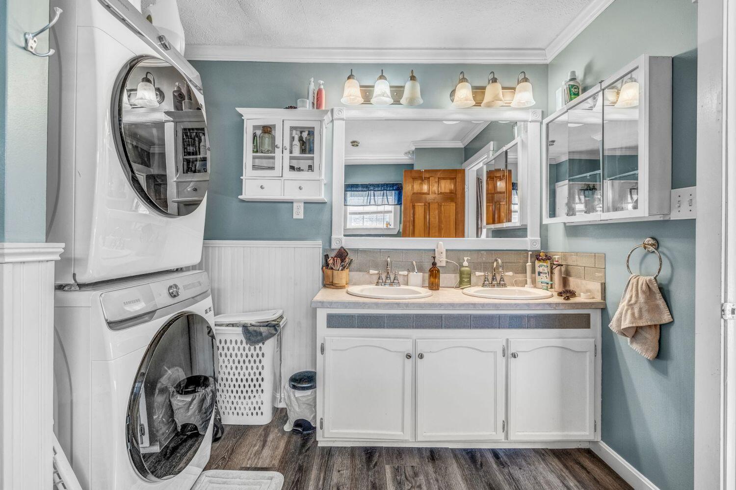 28 Davis Road, Vienna, ME, 04360