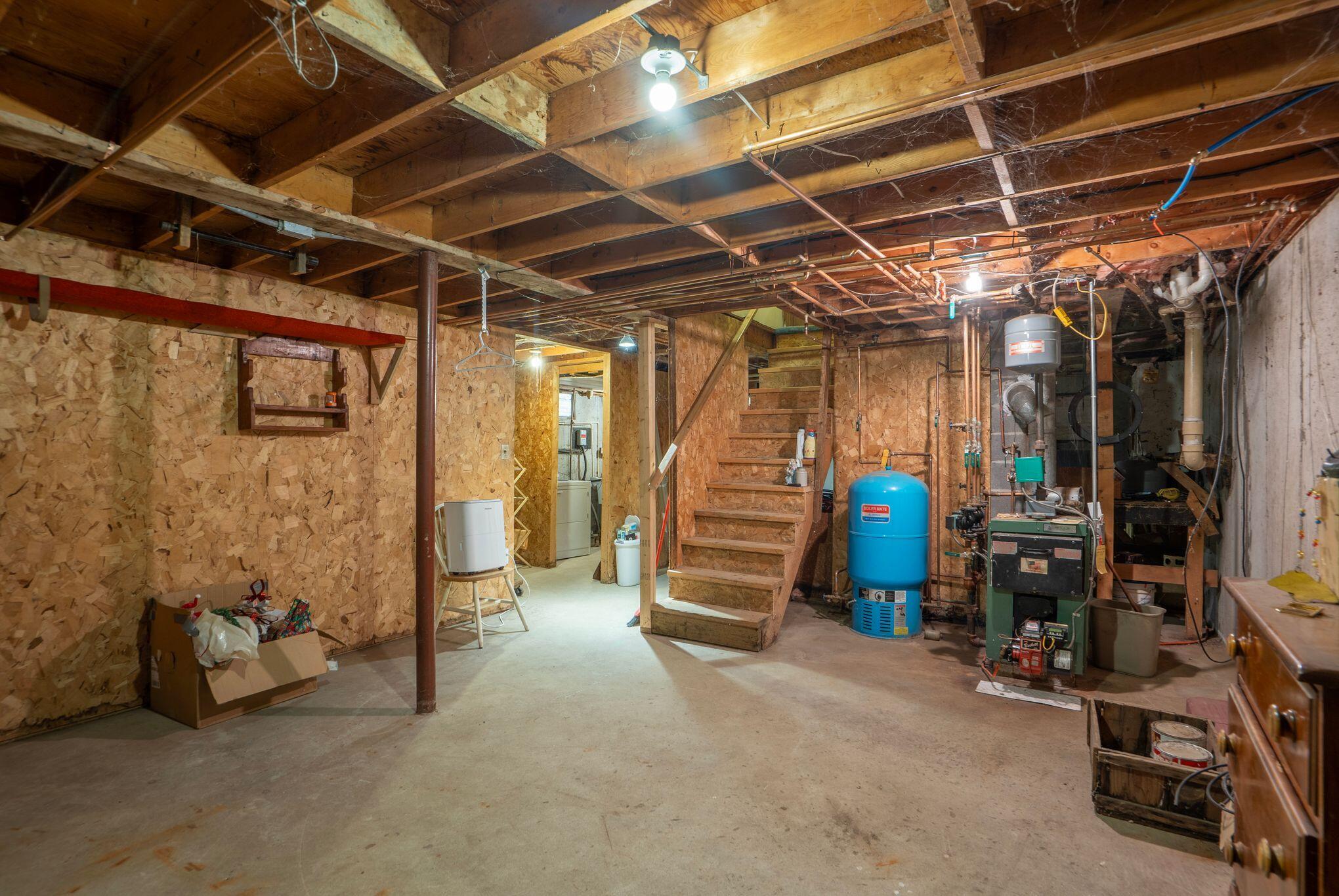 1472 Walnut Hill Road