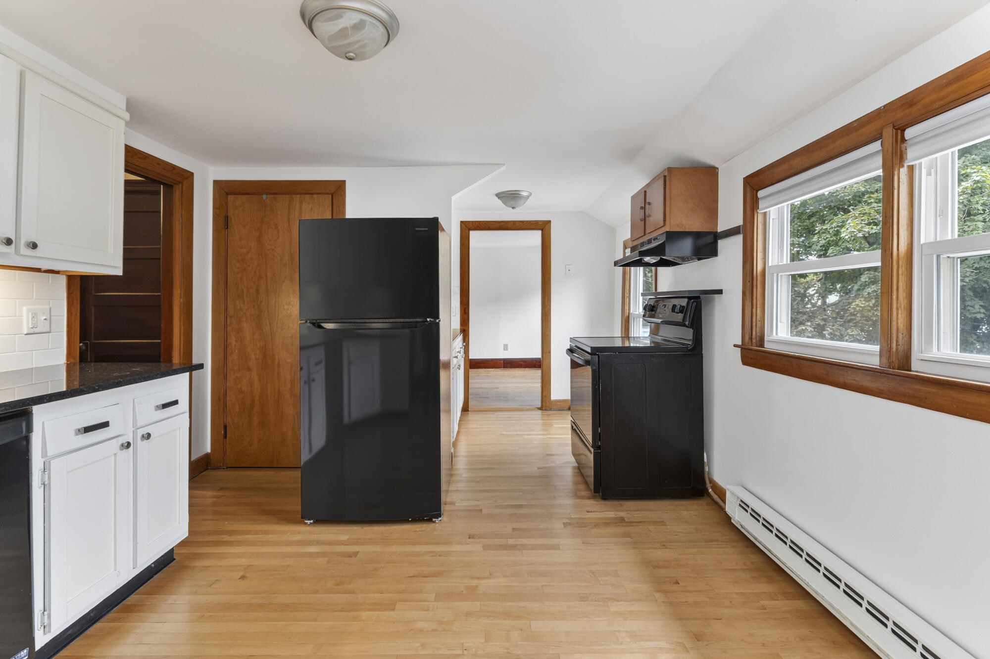 44 Warren Avenue, Cape Elizabeth, ME 04107 Unit #3