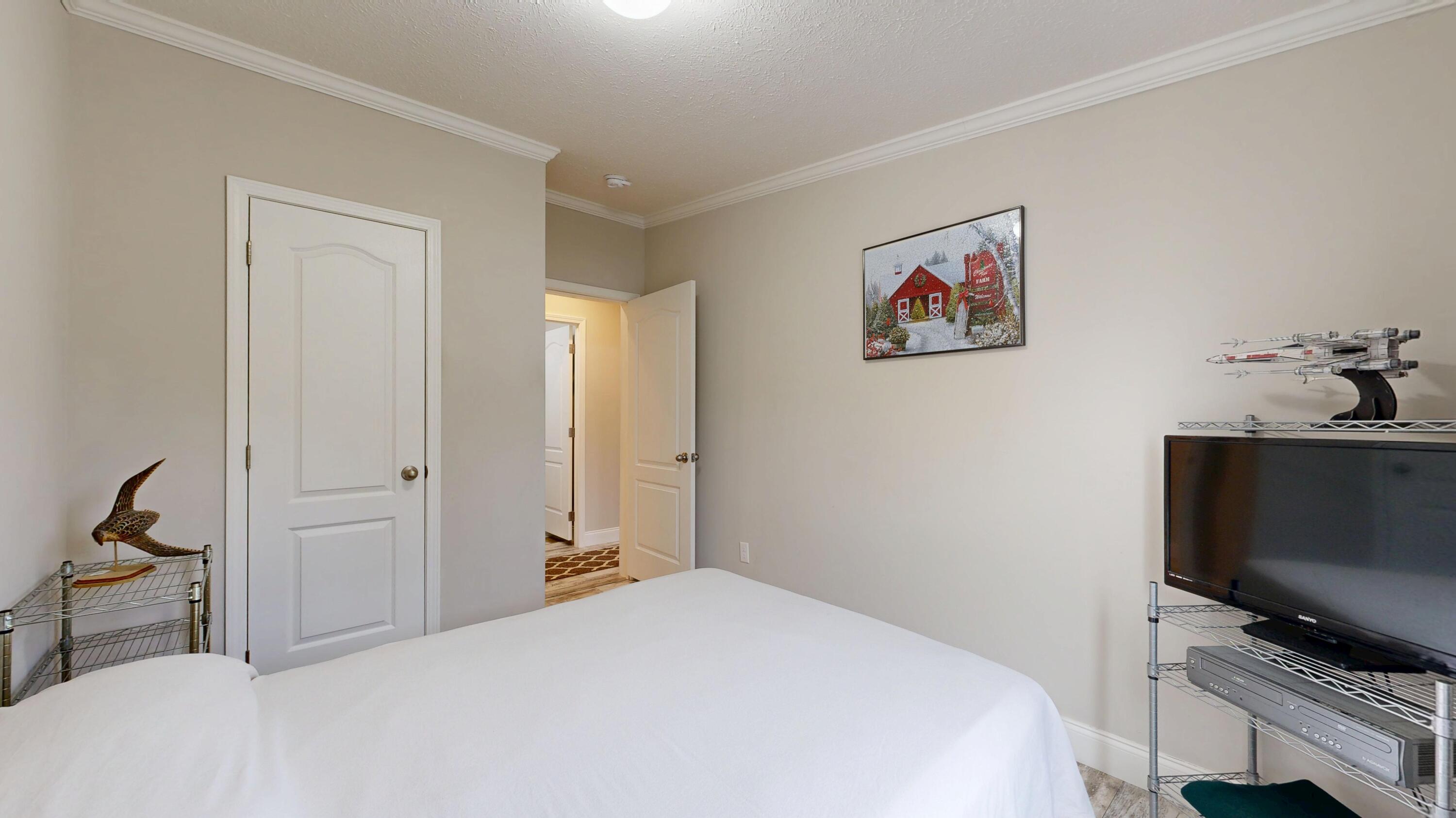 11 Trent Drive, Lisbon, ME, 04250