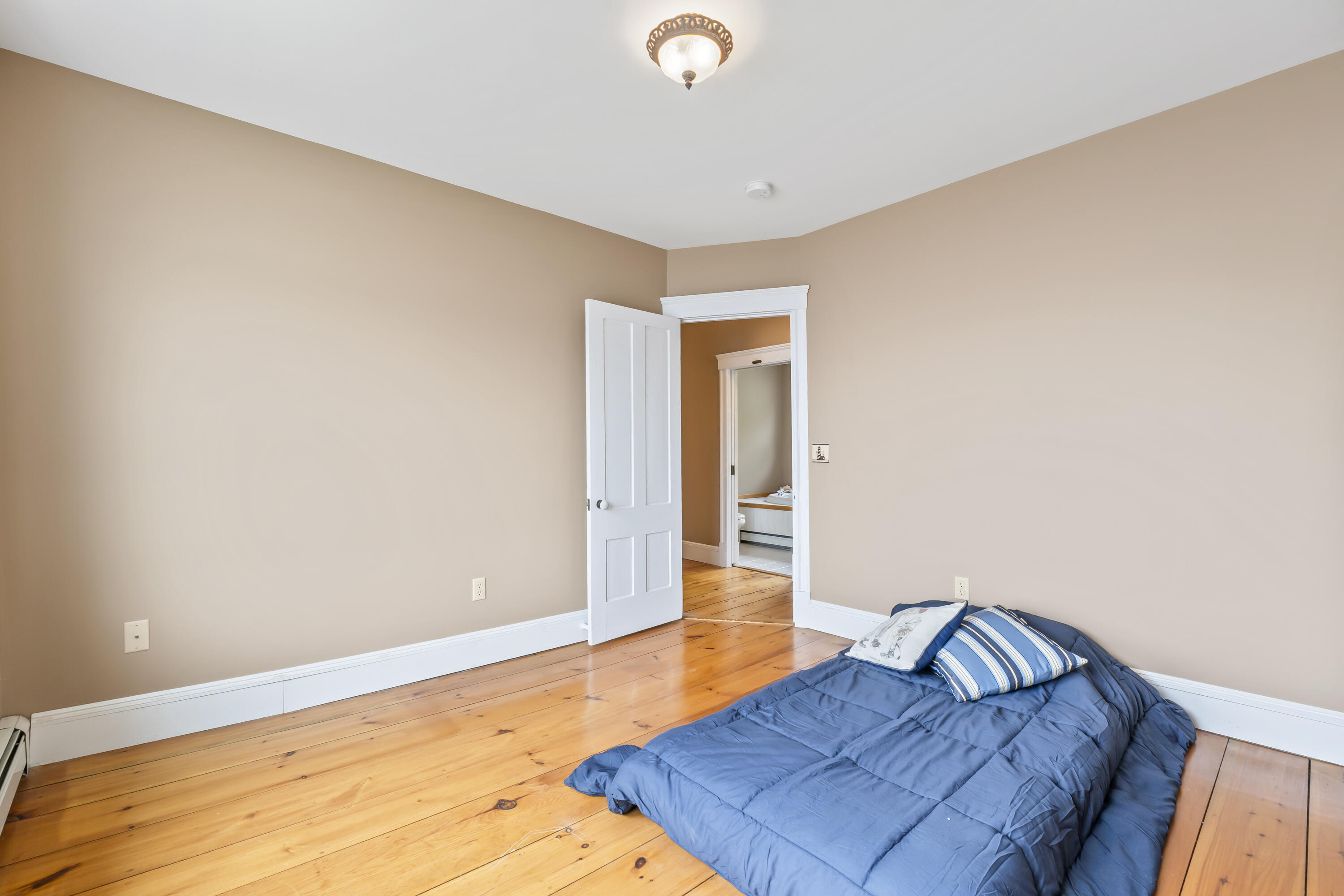15 Church Lane, Phippsburg, ME, 04562
