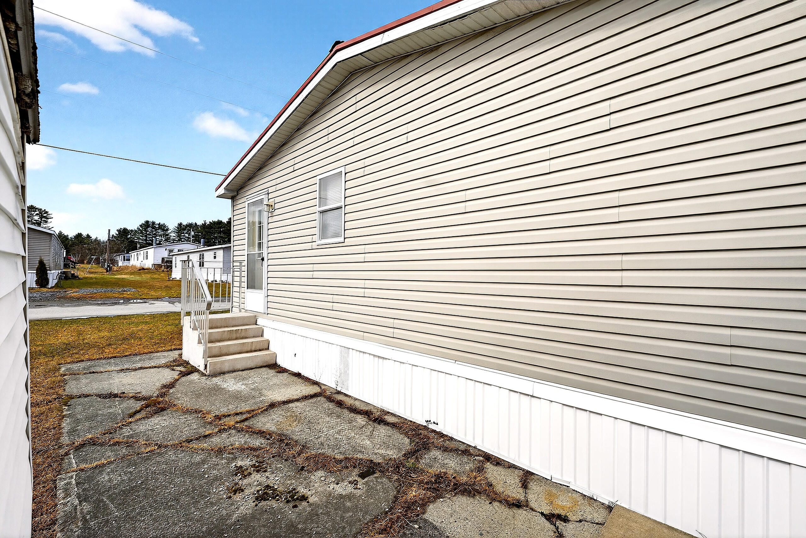16 Village Green Road, Waterville, ME, 04901