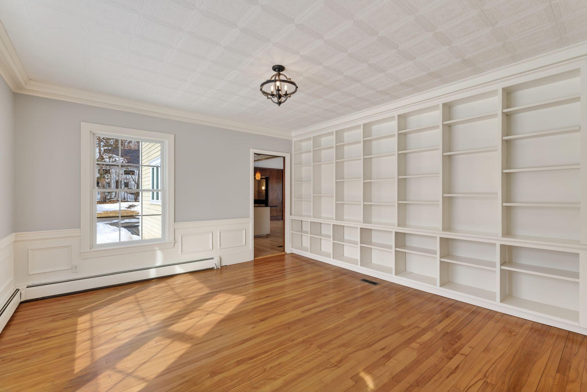 525 W Auburn Road, Auburn, ME, 04210