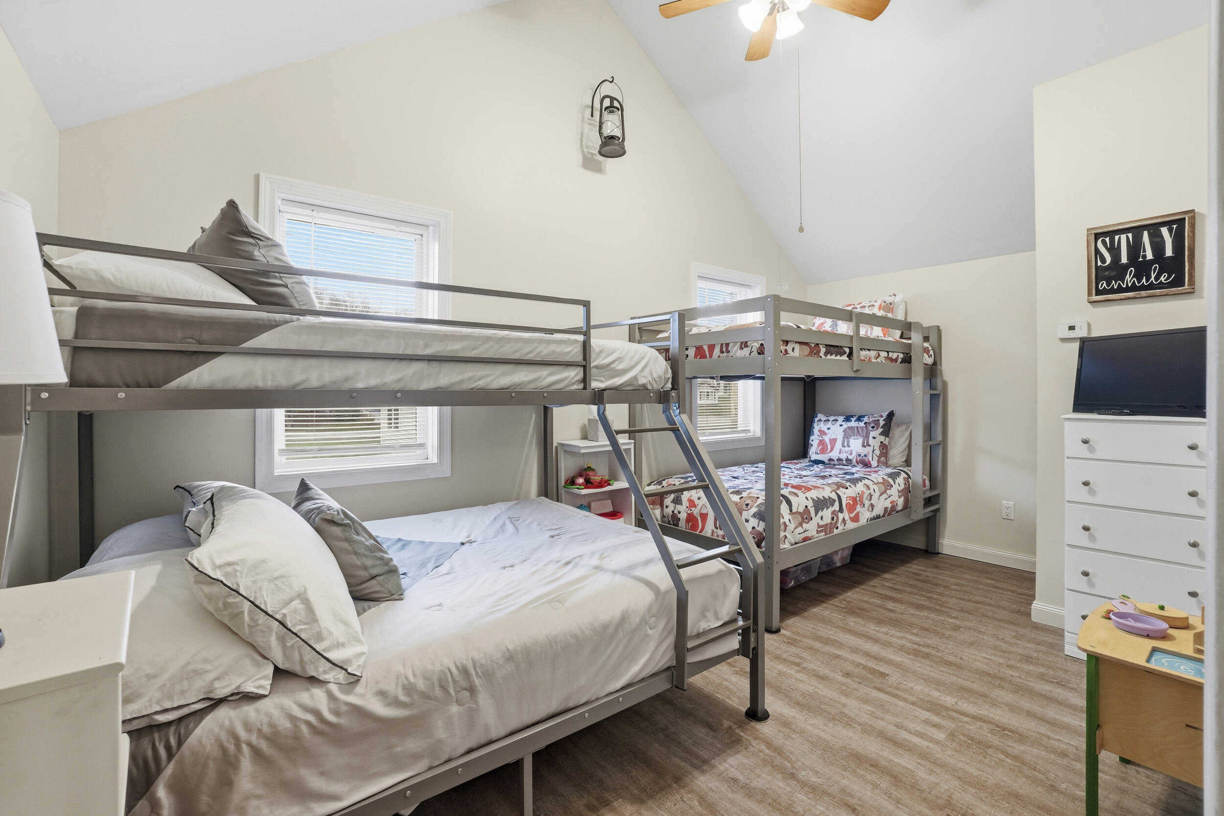 6 Mattanawcook Street, Lincoln, ME, 04457
