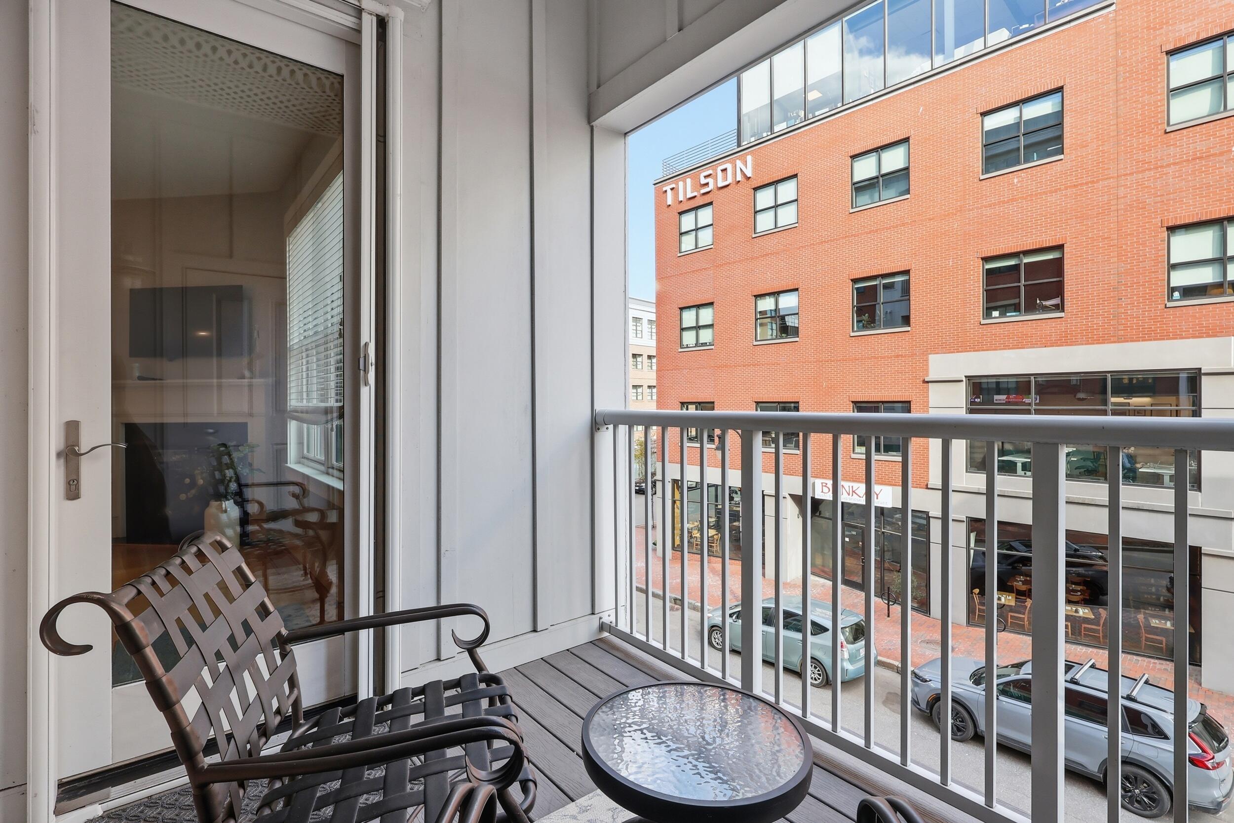 22 Hancock Street, #201, Portland, ME 04101 Balcony