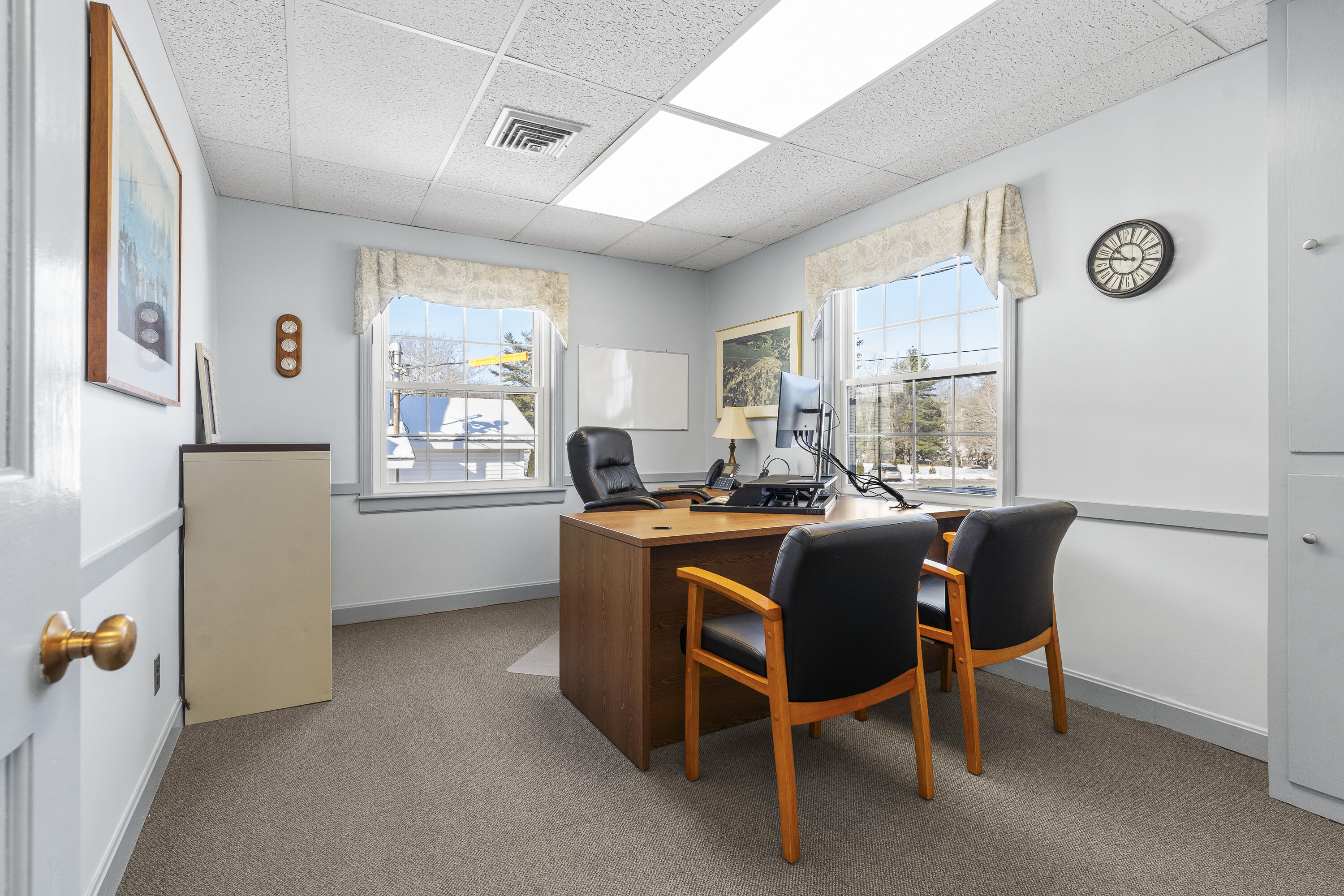 100 Main Street, Damariscotta, ME, 04543