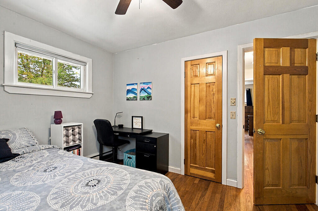 14 Windsor Terrace, Farmingdale, ME 04344 05_BP5A5659_DxO_mls