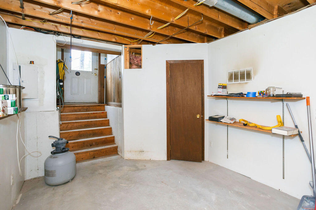 109 Sunny Hill Drive, Farmington, ME, 04938