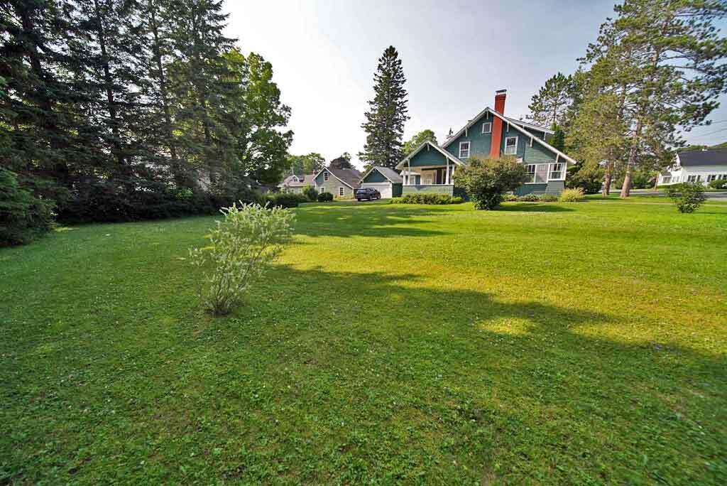 63 High Street, Houlton, ME, 04730