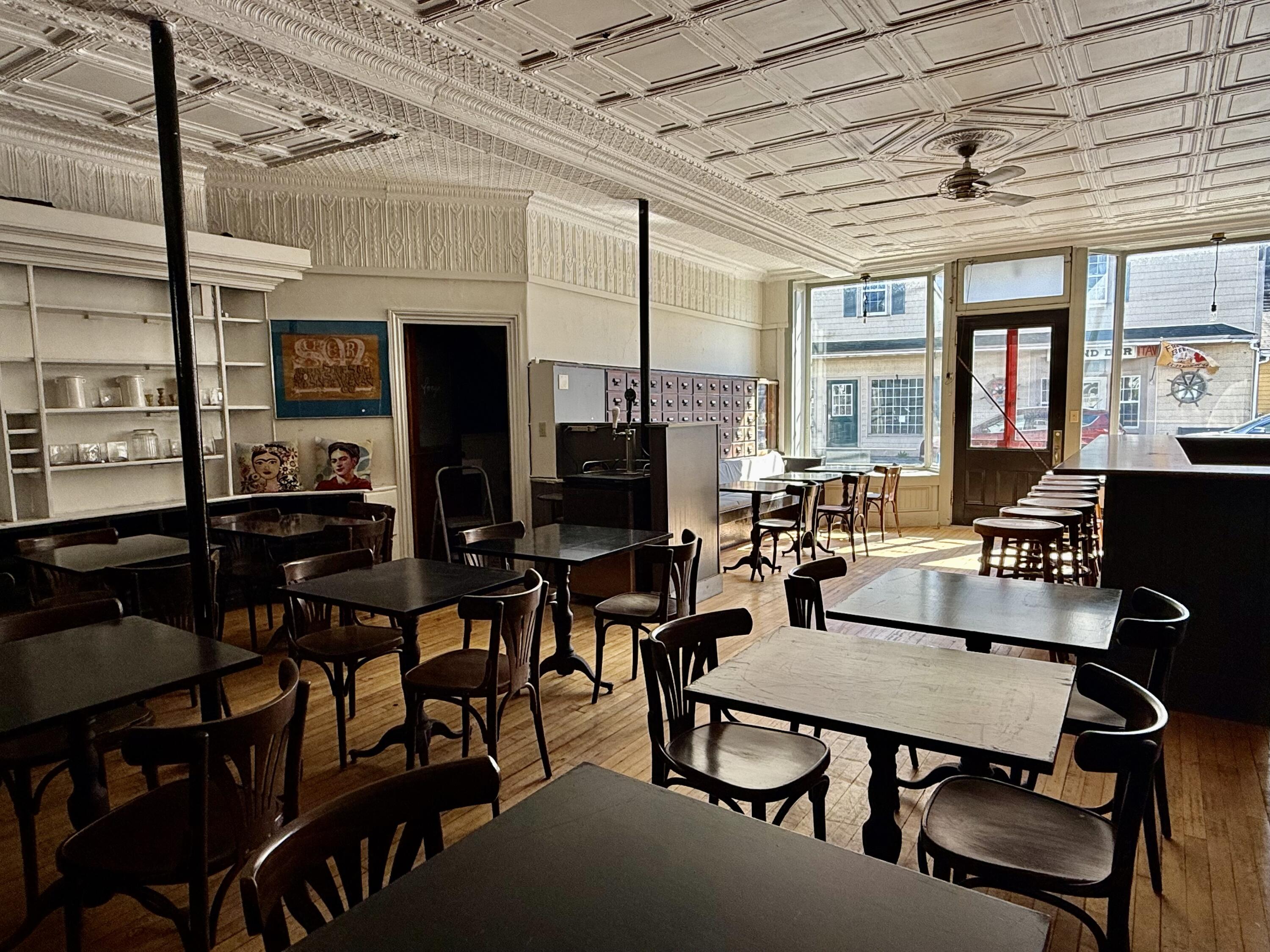 64 Main Street, Vinalhaven, ME, 04863