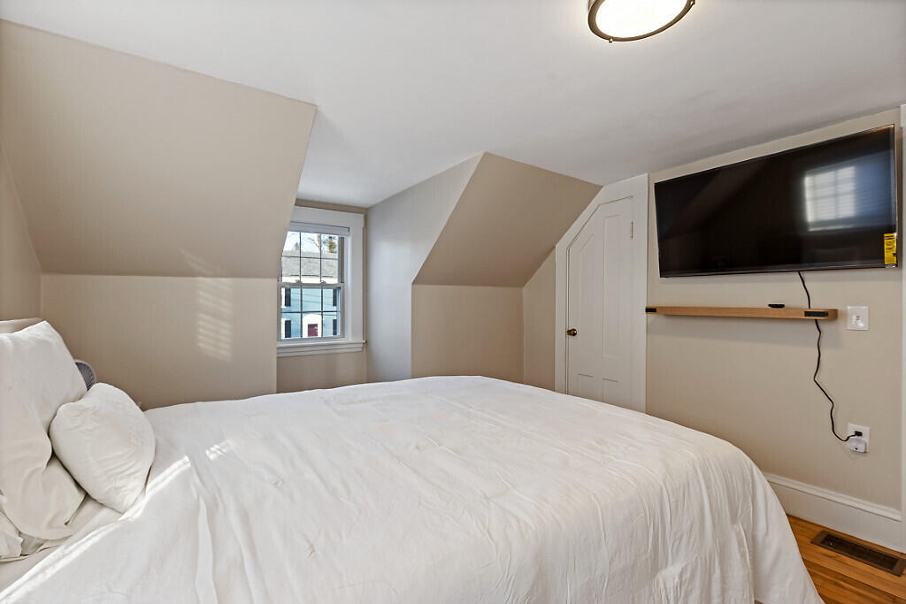 18 Manley Street, Augusta, ME, 04330