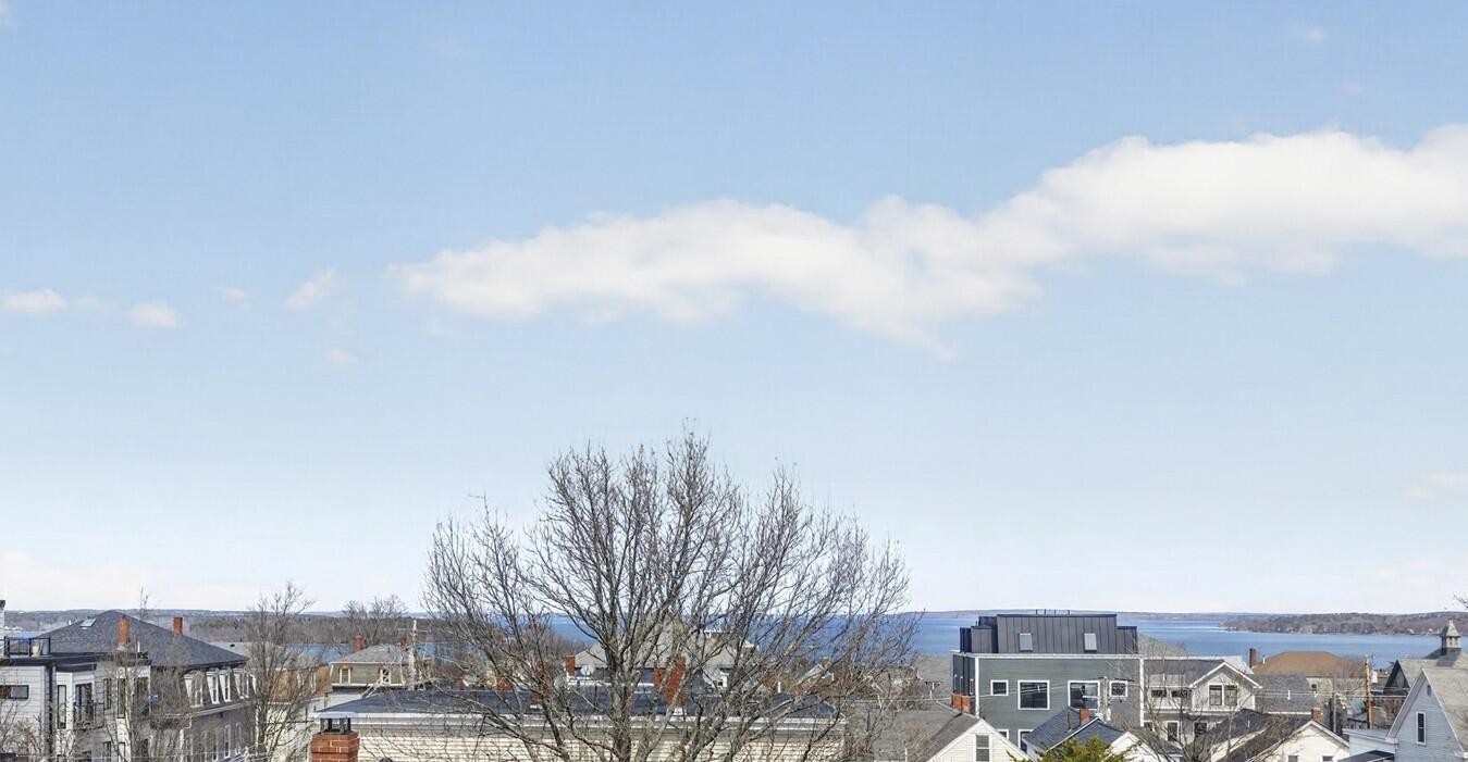 22 Cumberland Avenue UNIT 3, Portland, ME, 04101