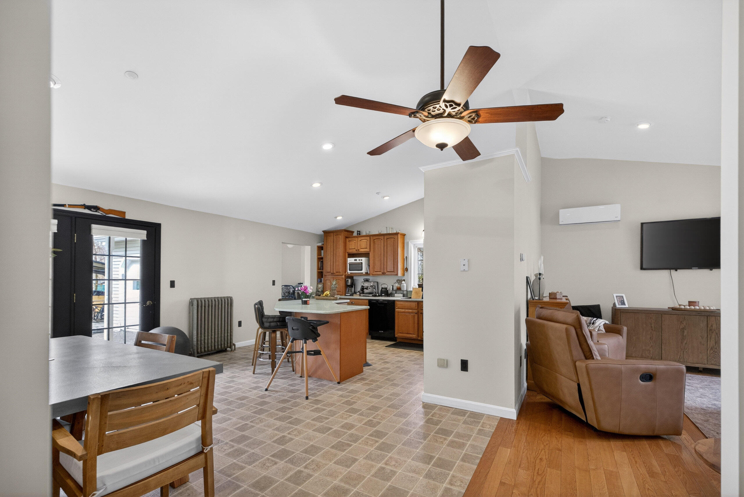 179 Egypt Road, Raymond, ME, 04071