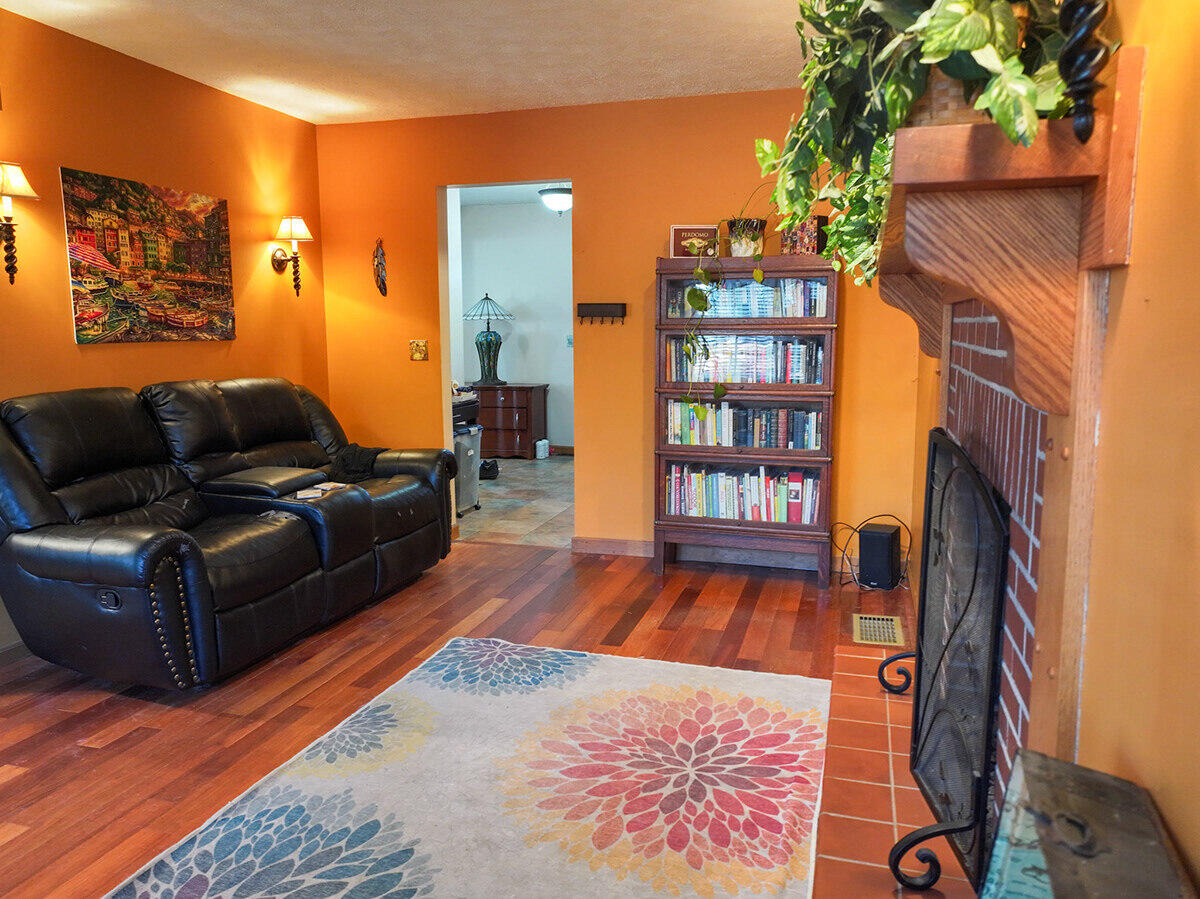 11 Kensington Terrace, Lewiston, ME, 04240