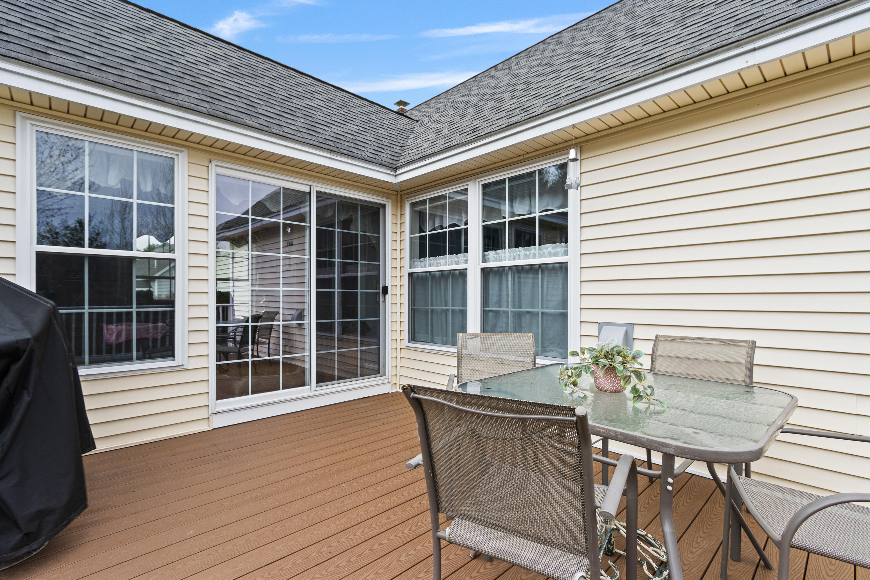 4 Chantelle Way, Saco, ME, 04072