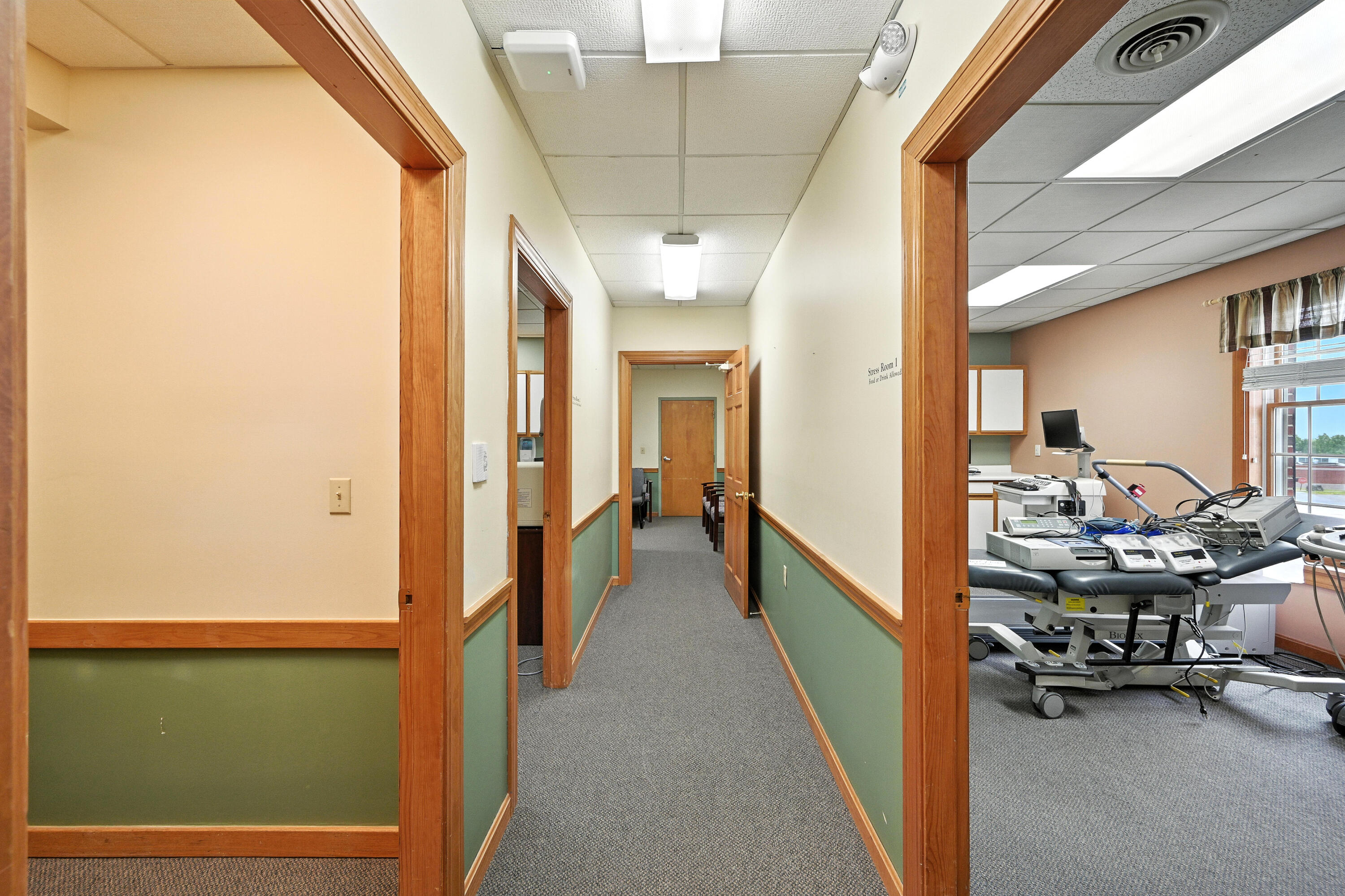 244 Kennedy Memorial Drive UNIT 1, Waterville, ME, 04901