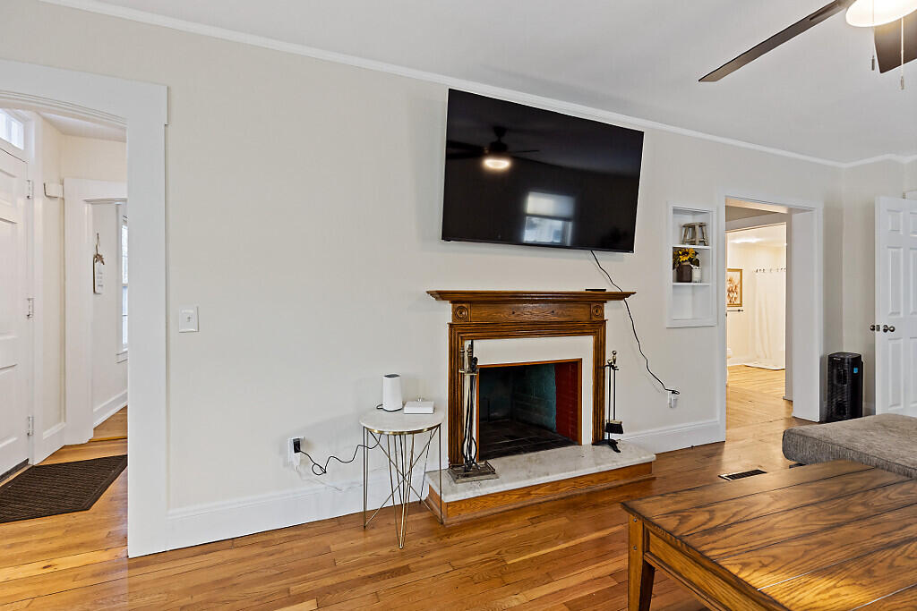 18 Manley Street, Augusta, ME, 04330