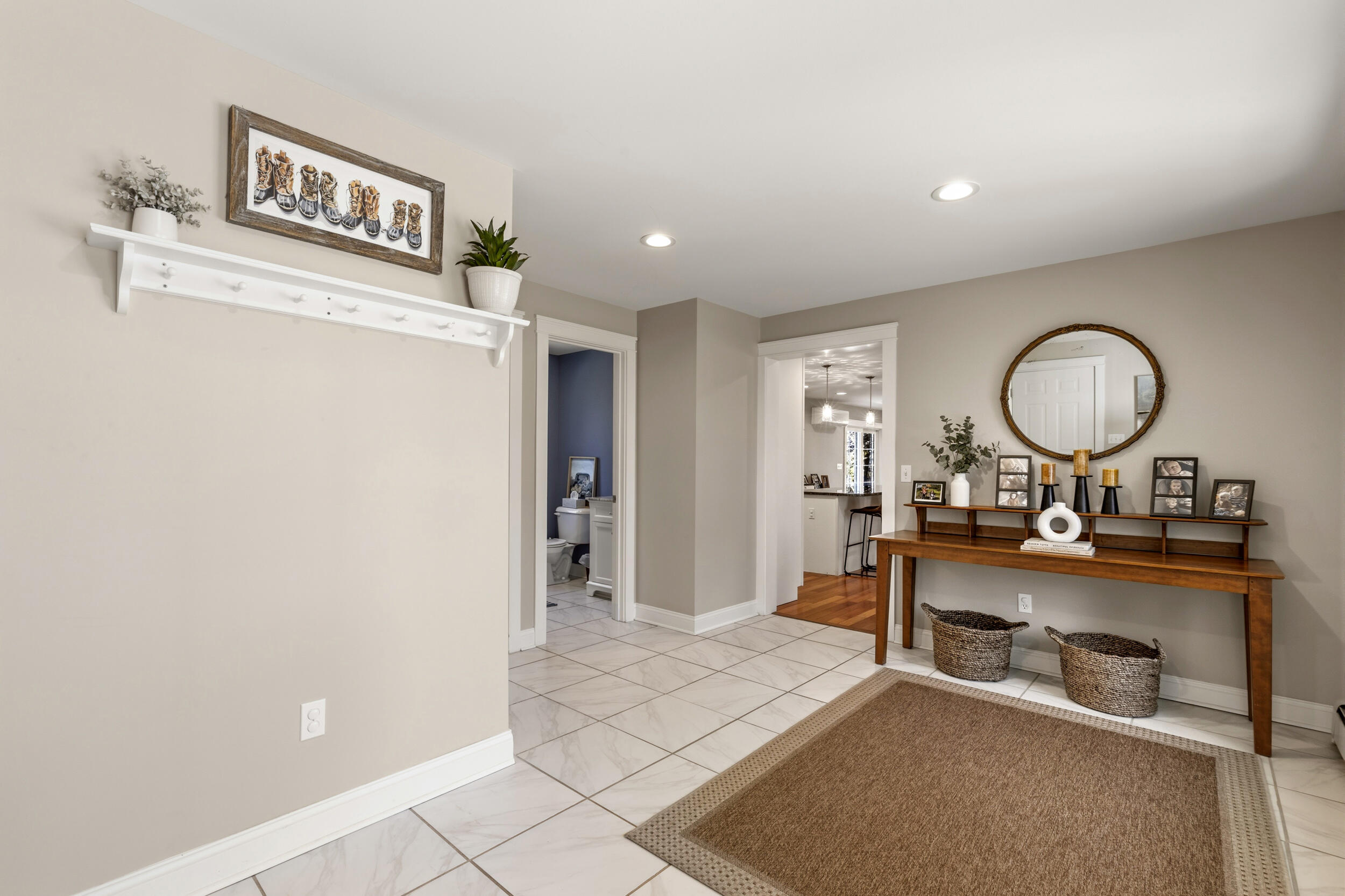 7 ROMAN WOODS Way, Gray, ME, 04039