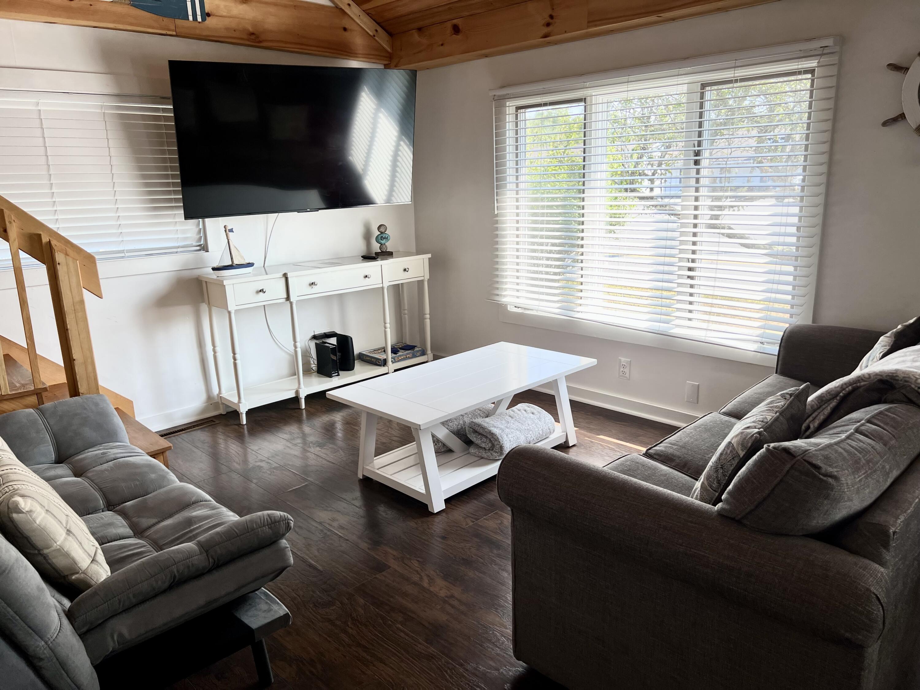 14 Seal Cove Road, Southwest Harbor, ME, 04679