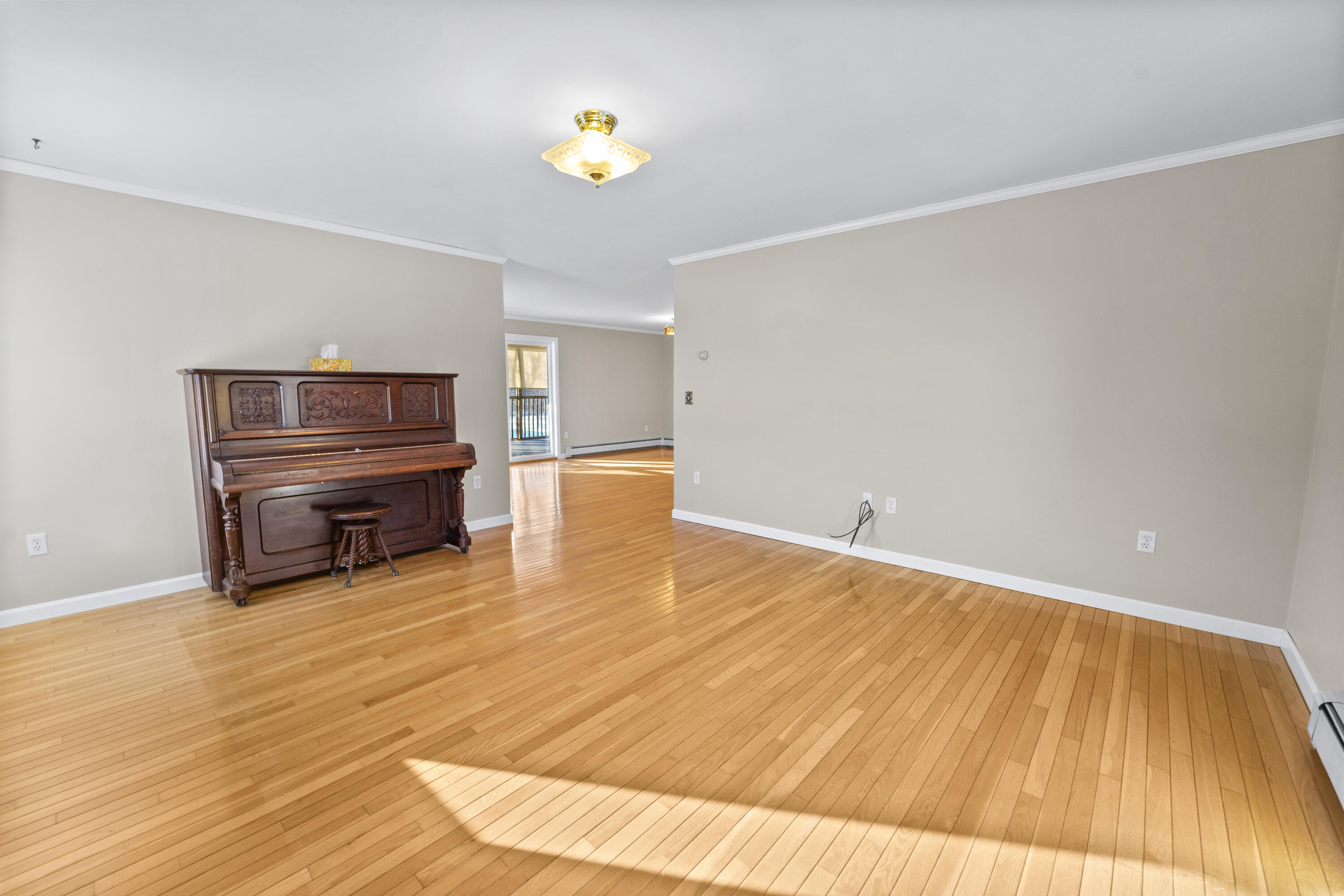 50 Emerald Drive, Hampden, ME, 04444