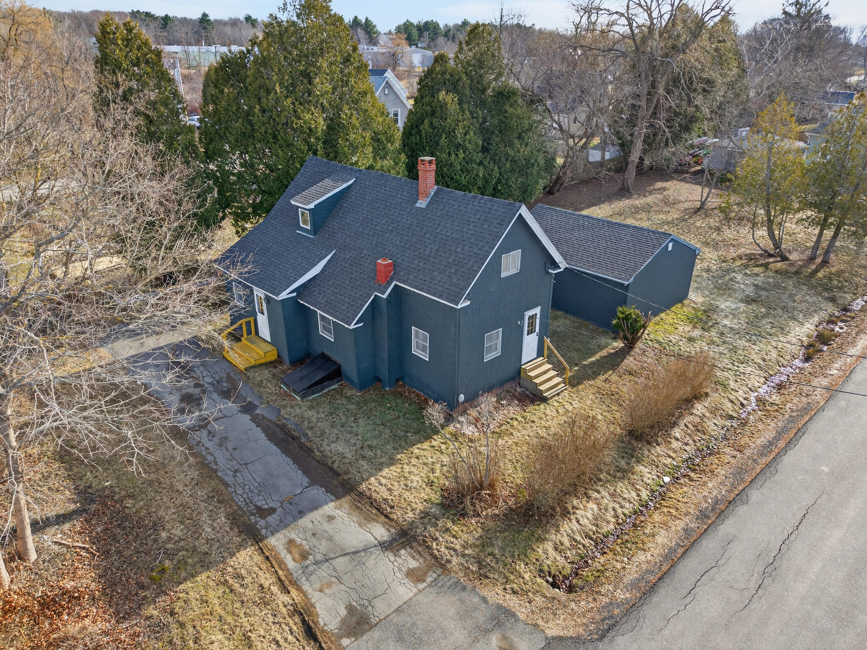8 Autumn Street, Rockland, ME, 04841