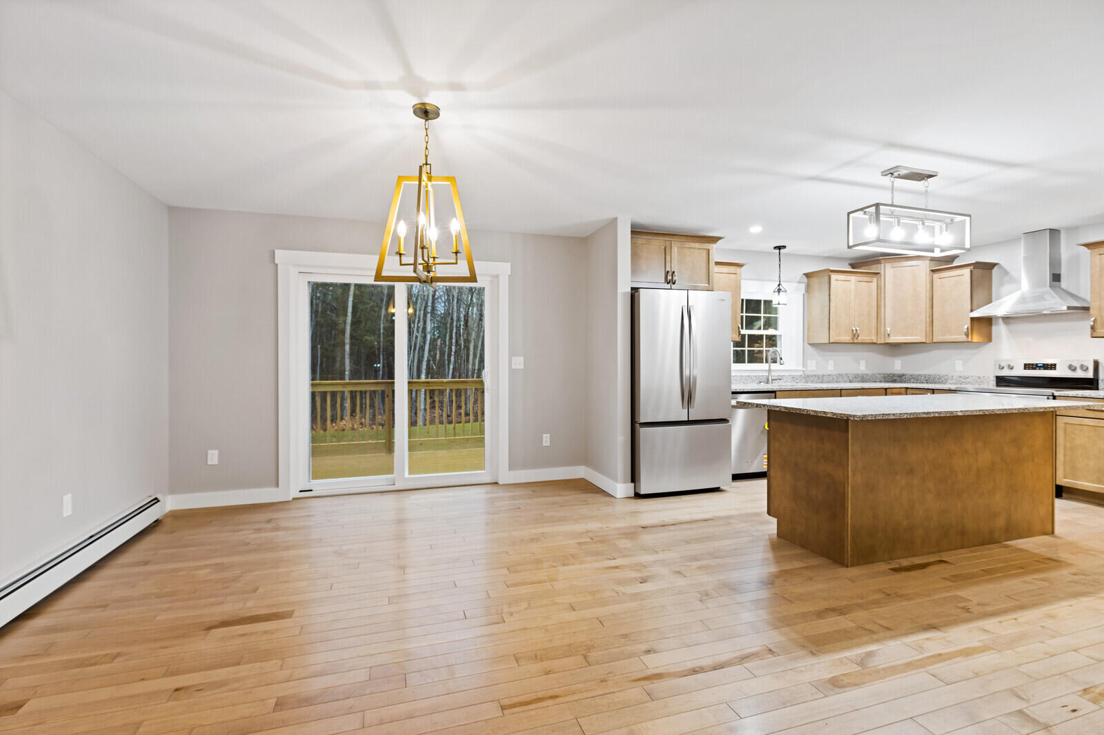 27 Pleasant Road, Sidney, ME, 04330