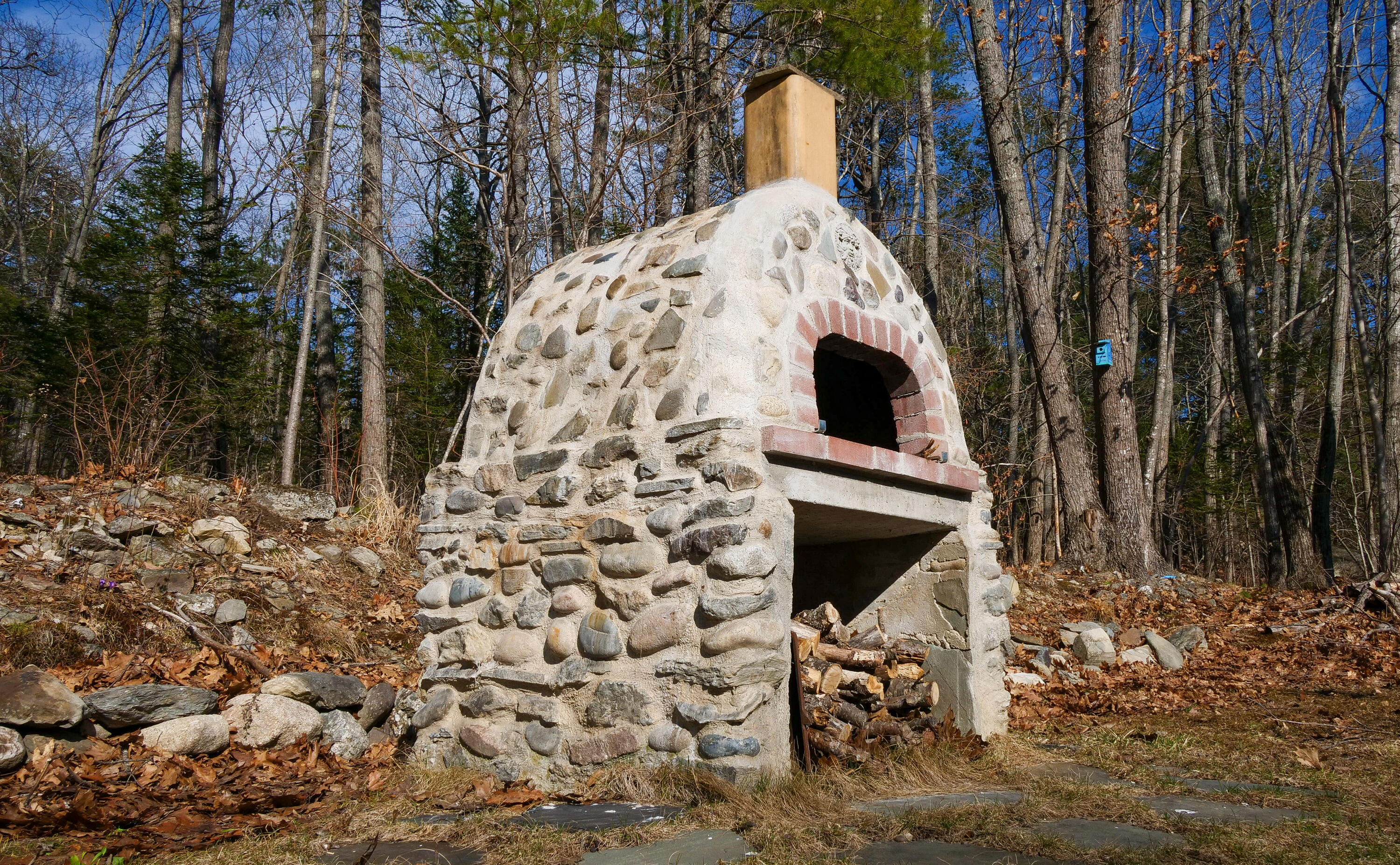 16 Gardner Road, Orono, ME, 04473