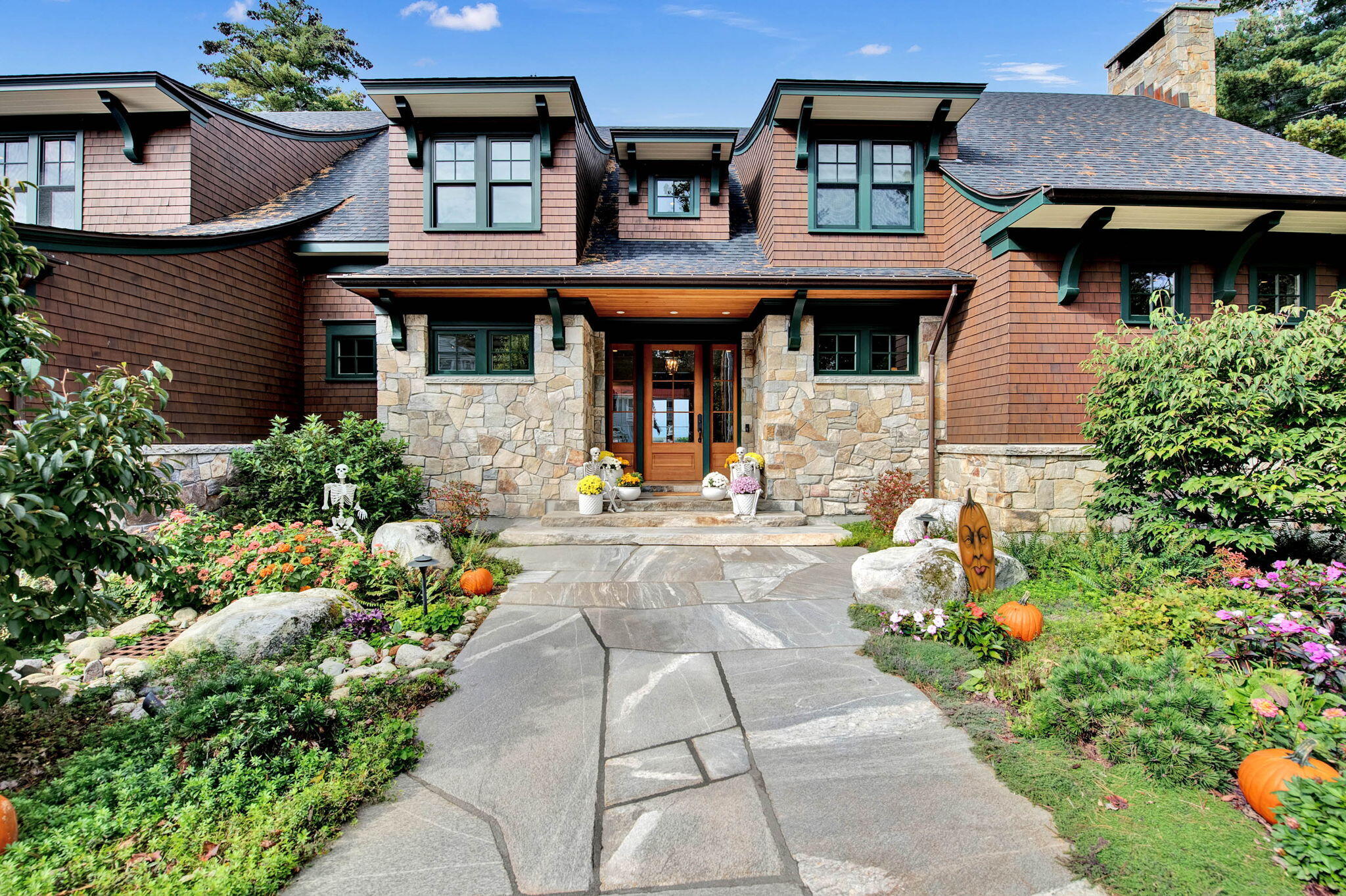 38 Crescent Avenue