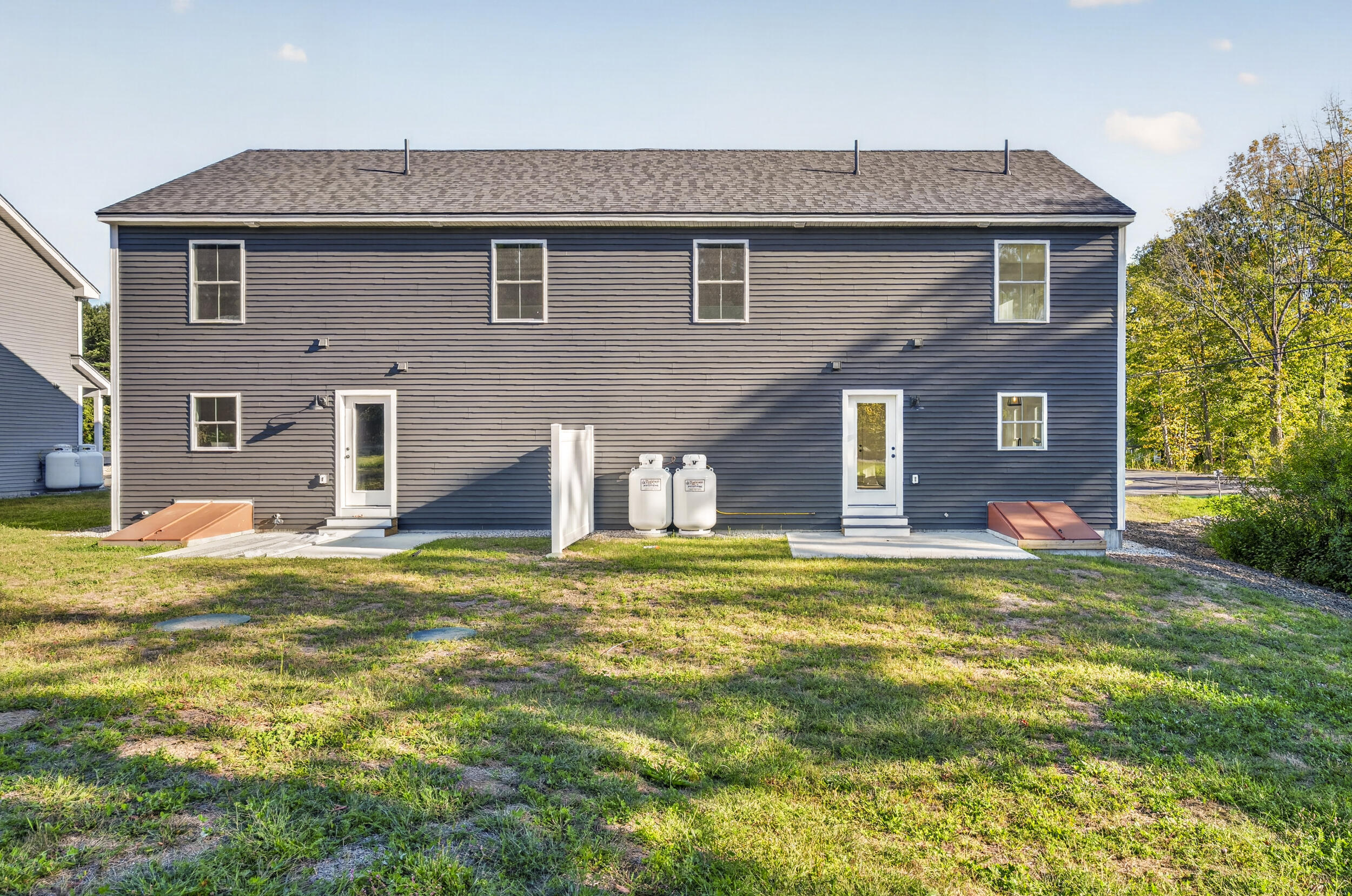 2 Dolley Farm Road 1