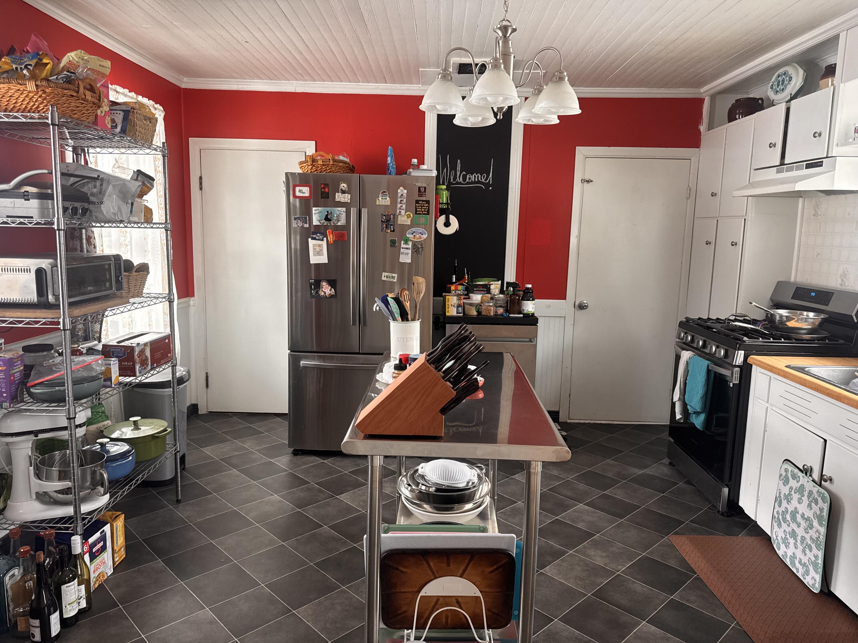 21 Thomas Avenue, Caribou, ME, 04736