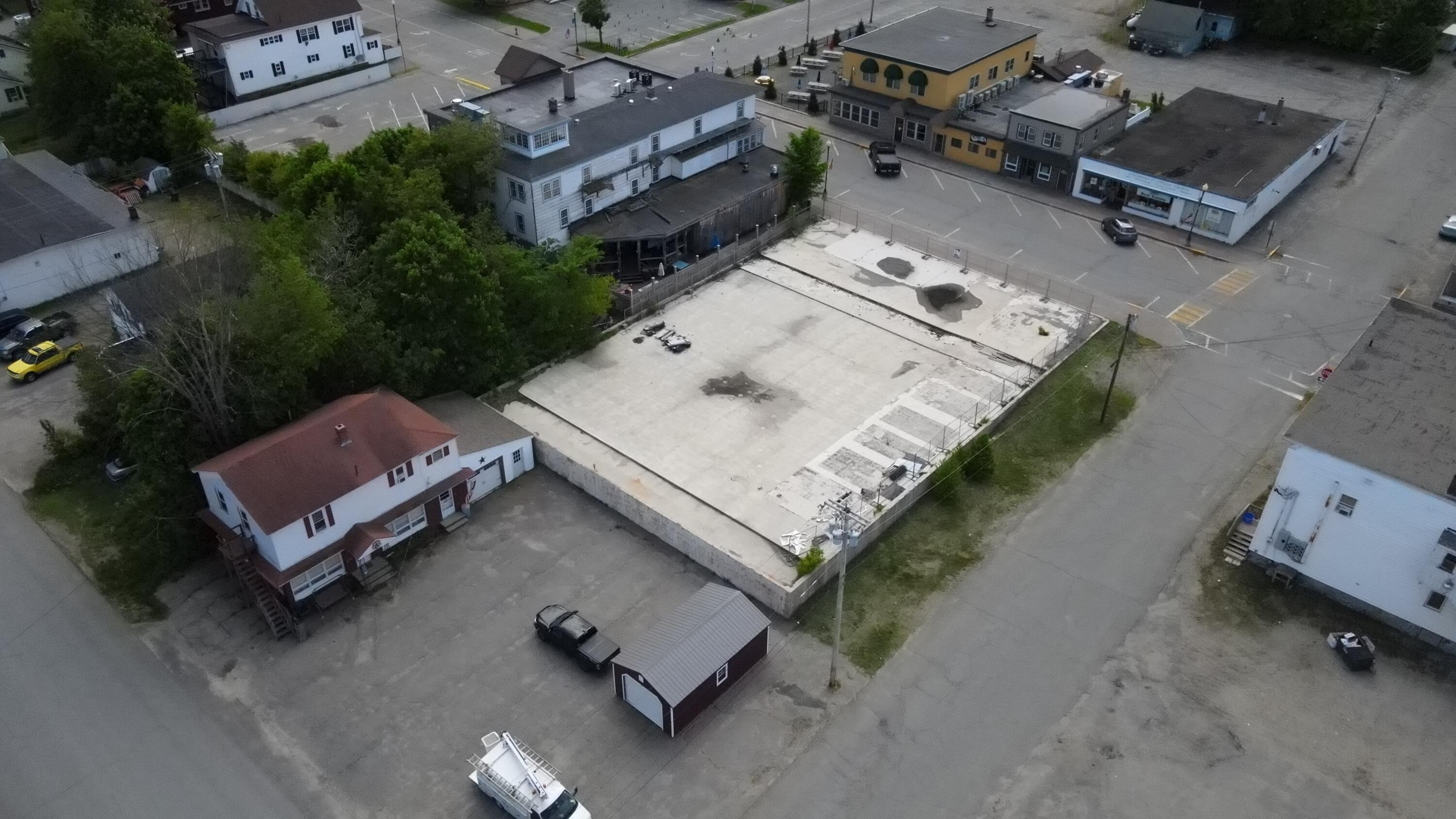 75 Penobscot Avenue, Millinocket, ME, 04462