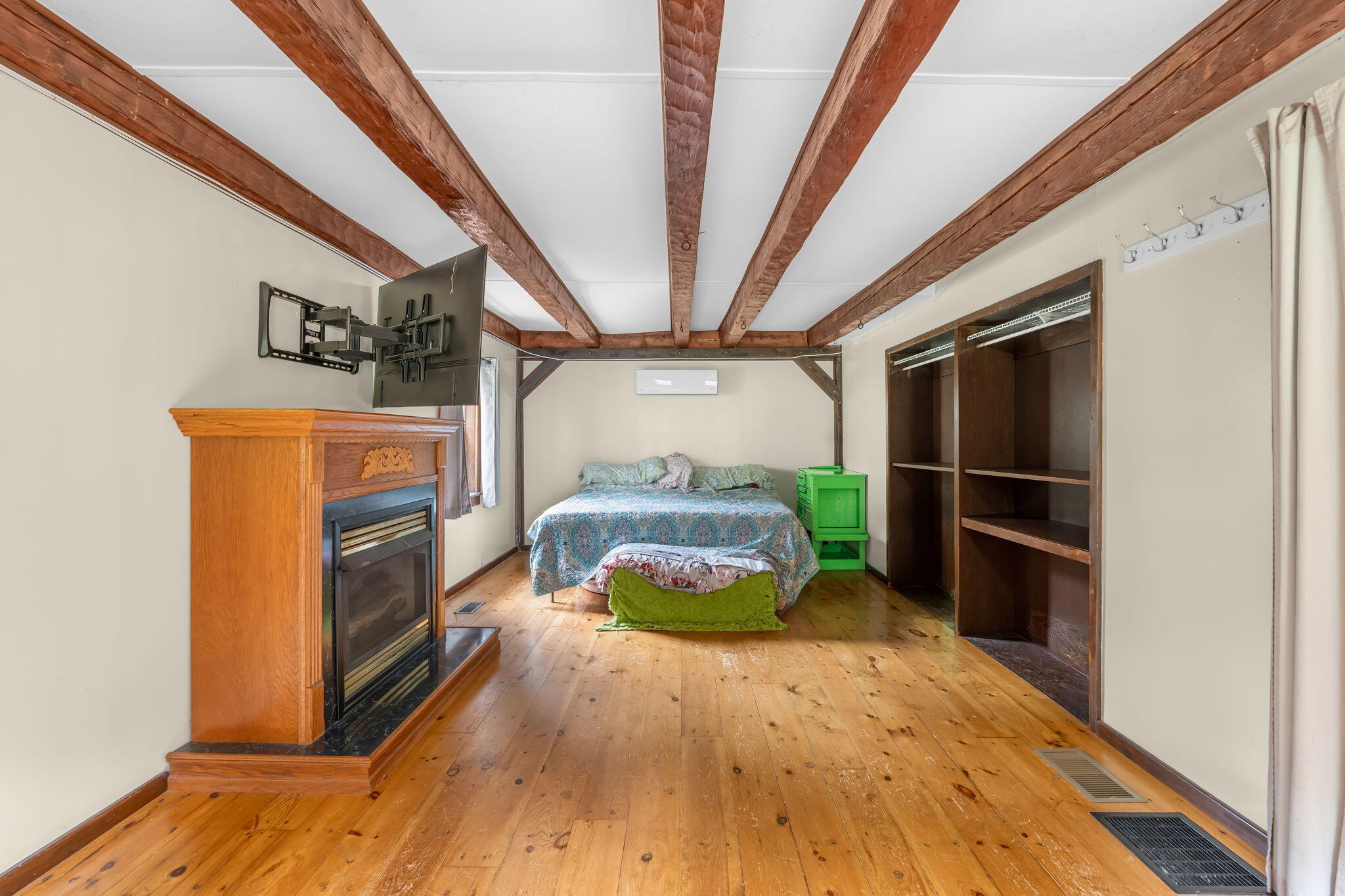 29-web-or-mls-335-upper-dedham-rd